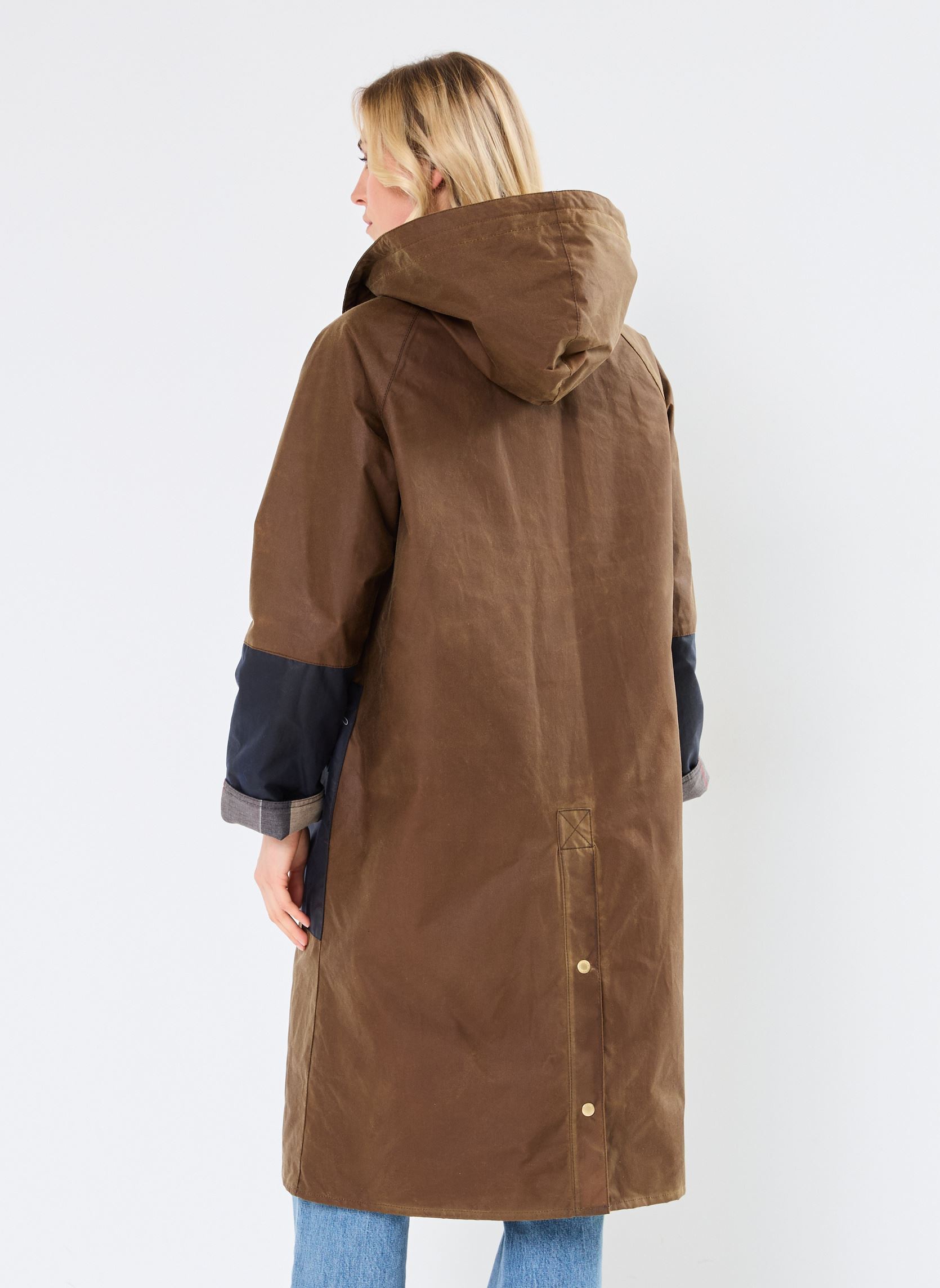 Manteaux CAROLYN WAX JACKET femme marron Barbour Manteaux CAROLYN WAX JACKET femme marron TAN/DRESS TARTAN
