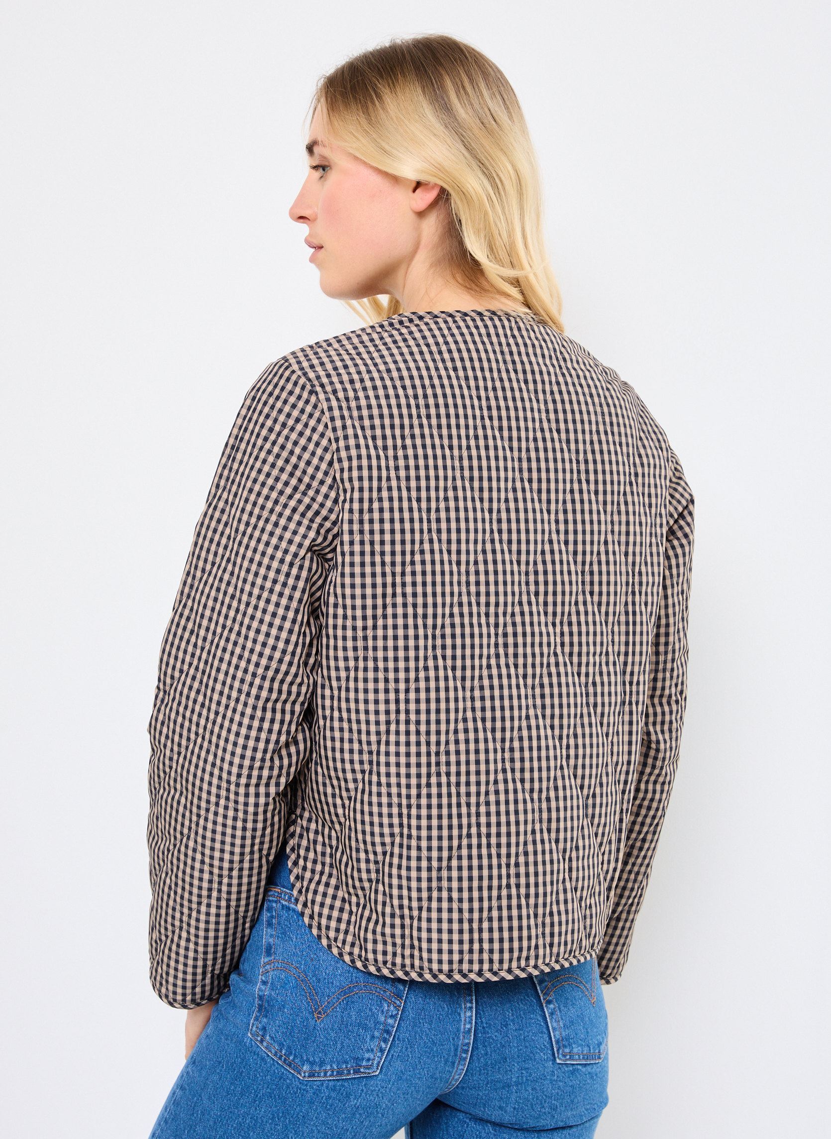 Bomberjacks CHECK MONROE QUILT dames bruin Barbour Bomberjacks CHECK MONROE QUILT dames bruin NAVY/SAND GINGHAM