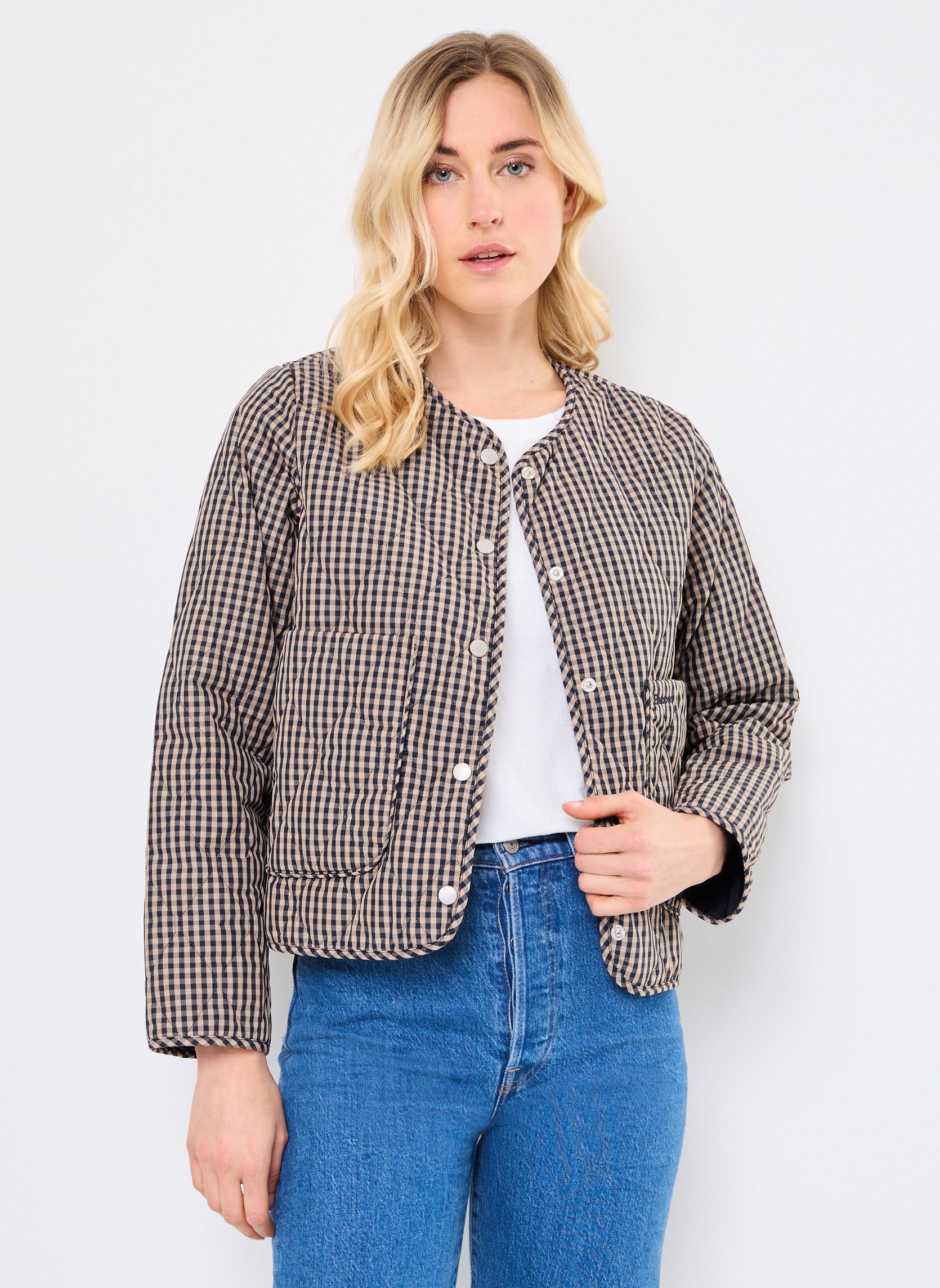 Bomberjacks CHECK MONROE QUILT dames bruin Barbour Bomberjacks CHECK MONROE QUILT dames bruin NAVY/SAND GINGHAM