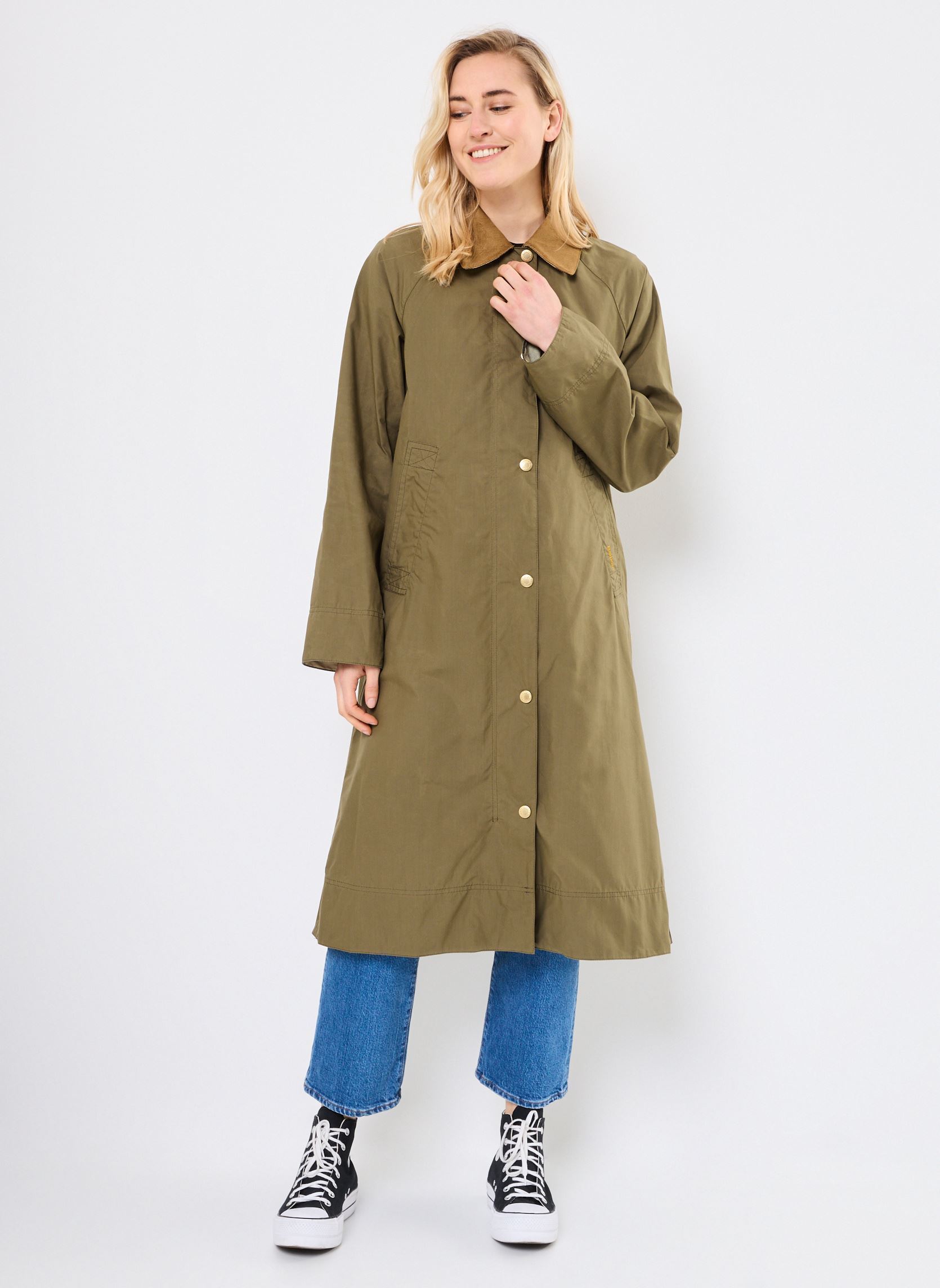 Mantels ETTIE SHOWERPROOF JACKET dames groen Barbour Mantels ETTIE SHOWERPROOF JACKET dames groen DUSKY GREEN/ANCIENT TARTAN