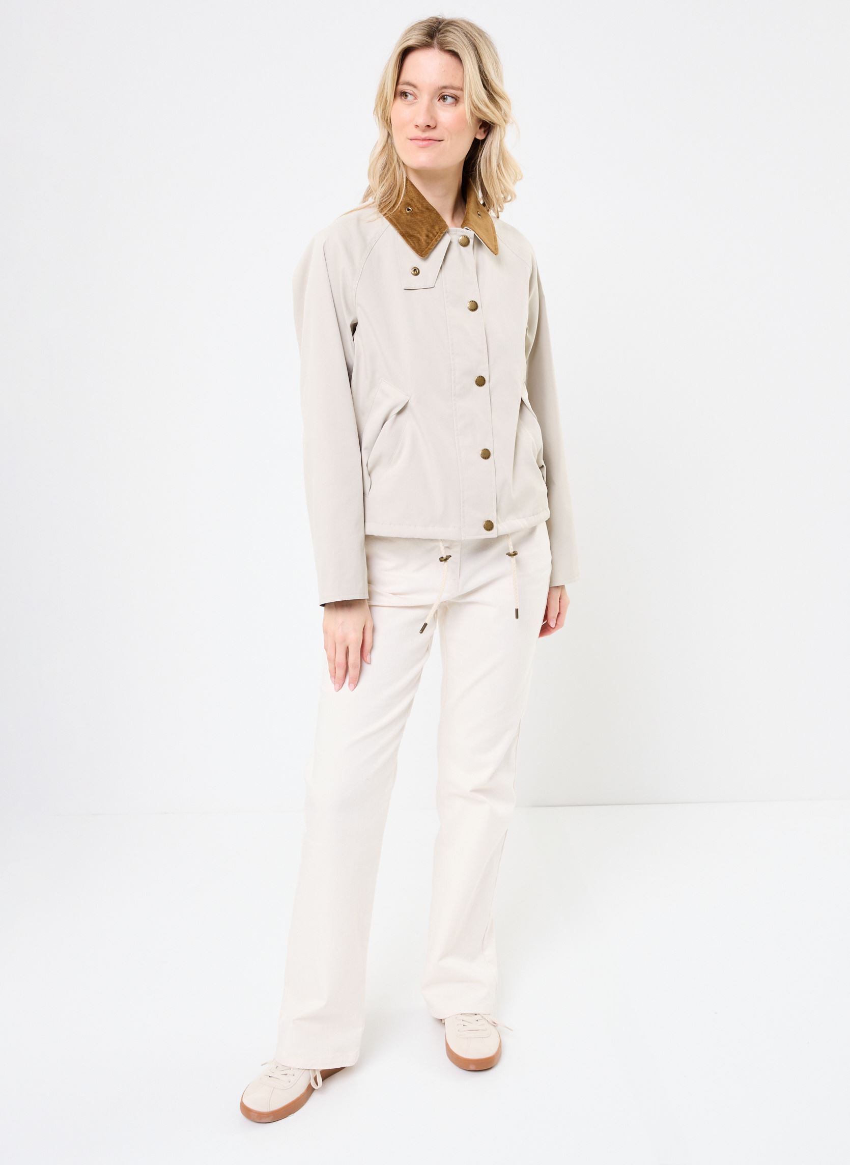 Parkas SOFIE SHOWERPROOF JACKET femme beige Barbour Parkas SOFIE SHOWERPROOF JACKET femme beige BEIGE/DRESS