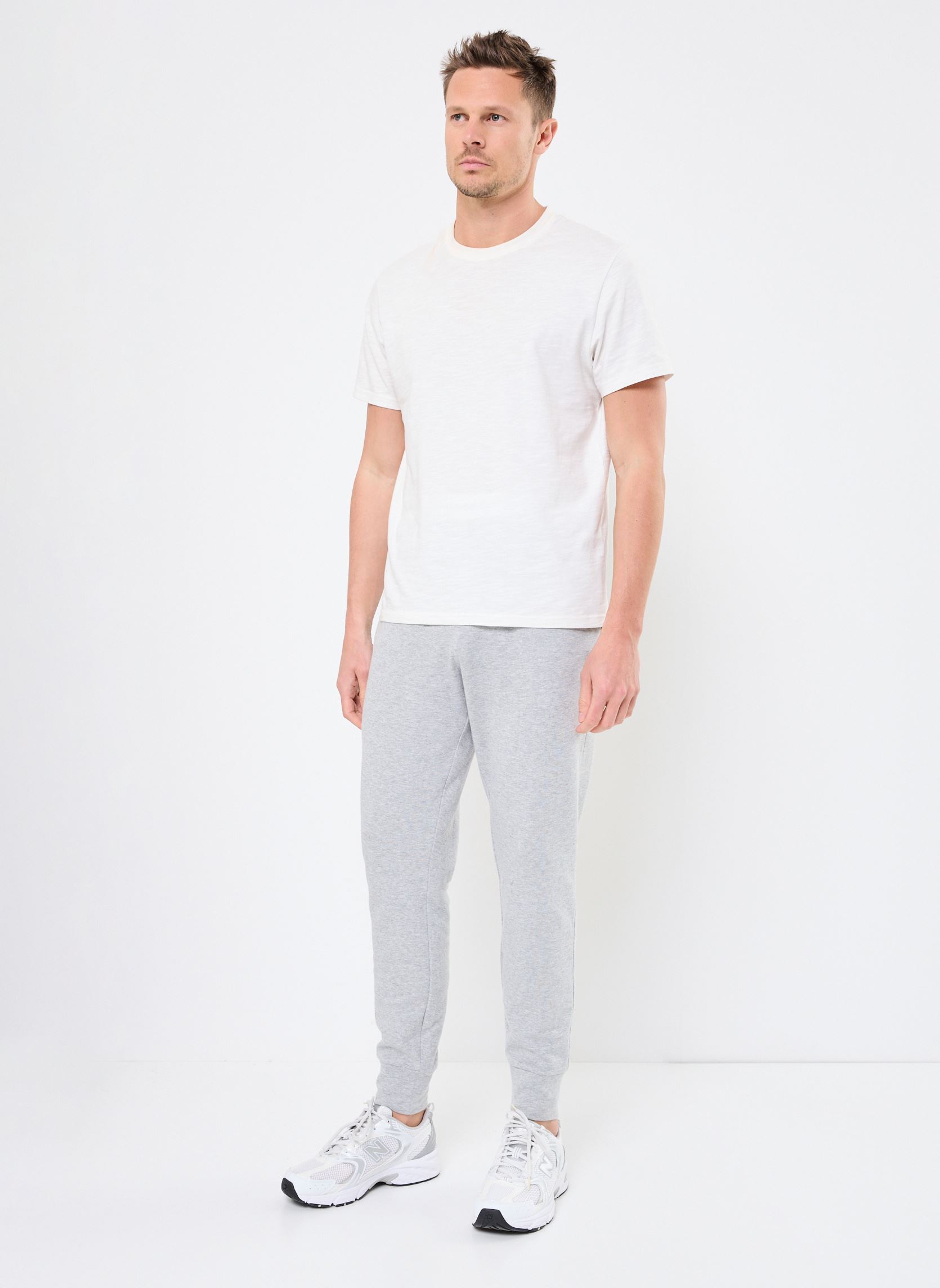 Jogginghosen Jogger 000NM2706E herren grau Calvin Klein Jogginghosen Jogger 000NM2706E herren grau MEDIUM GREY HEATHER