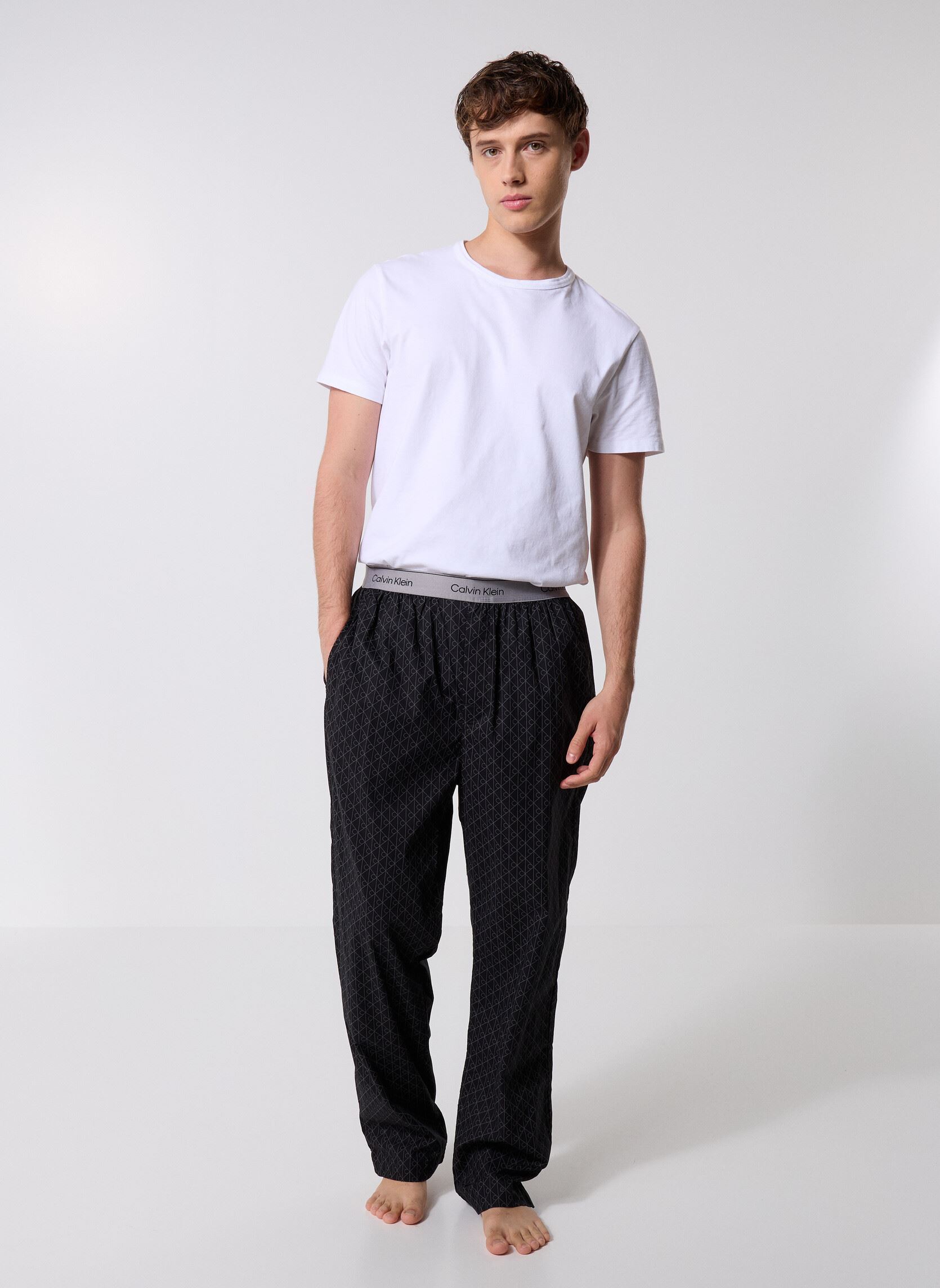 Joggings Sleep Pant LV00NM2830 homme noir Calvin Klein Joggings Sleep Pant LV00NM2830 homme noir BLACK