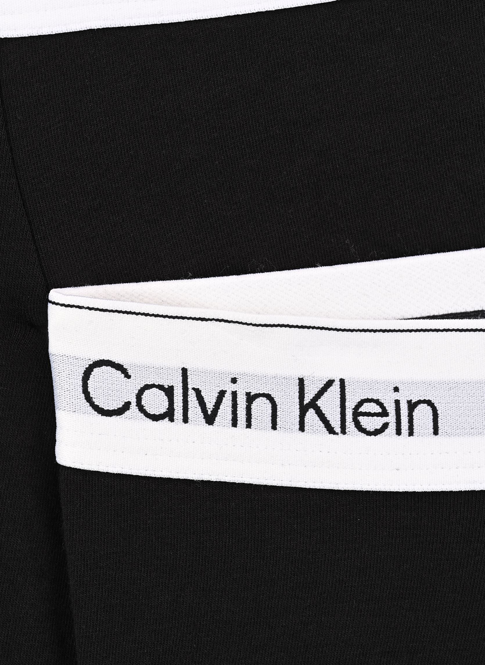 Sous-vêtements de sport Relaxed Dart Trunk 3 LV00NB4286 homme noir Calvin Klein Sous-vêtements de sport Relaxed Dart Trunk 3 LV00NB4286 homme noir BLACK/BLACK/BLACK