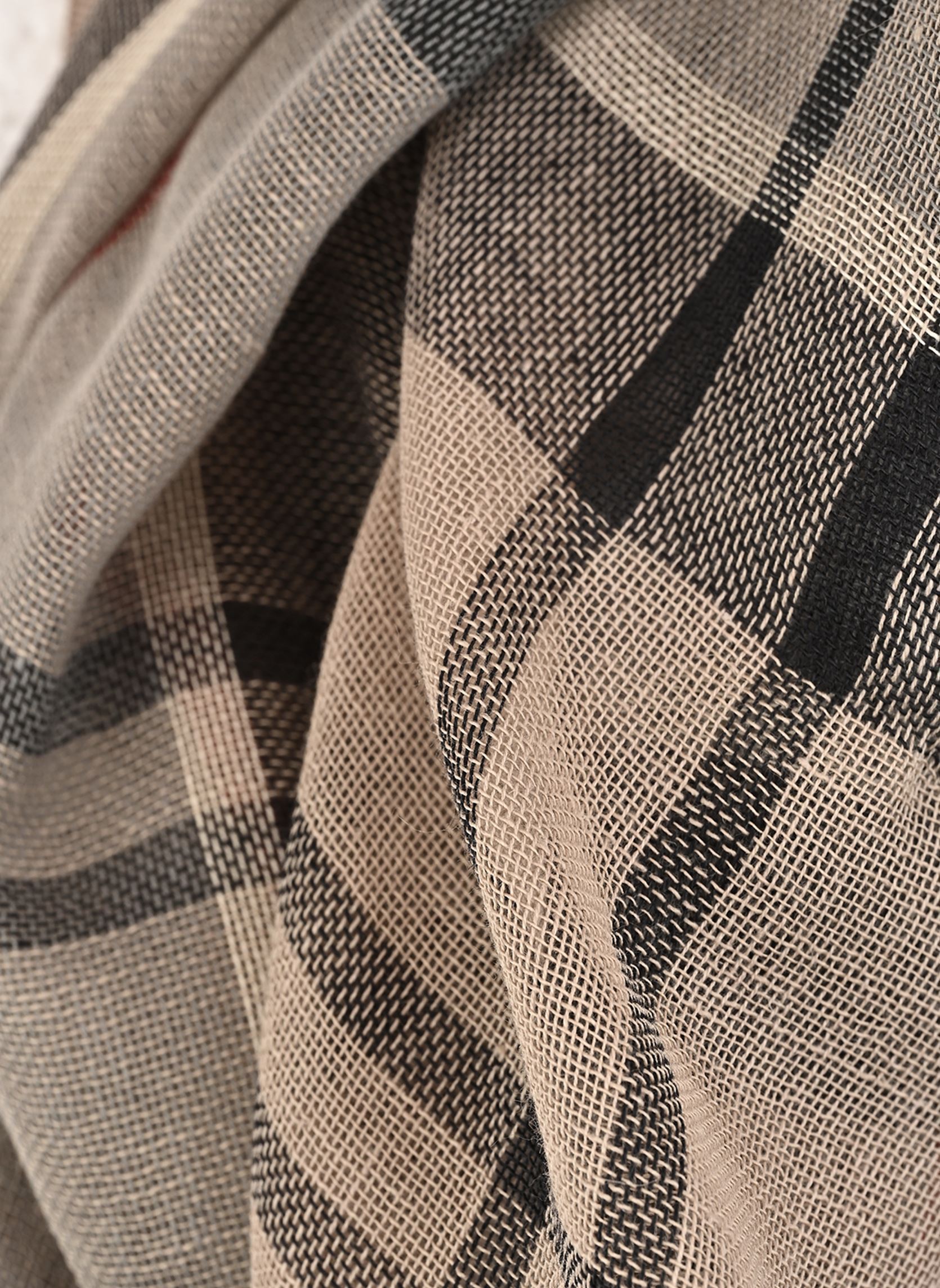 Echarpes WELTON TARTAN SCARF homme multicolore Barbour Echarpes WELTON TARTAN SCARF homme multicolore STONE DRESS TARTAN