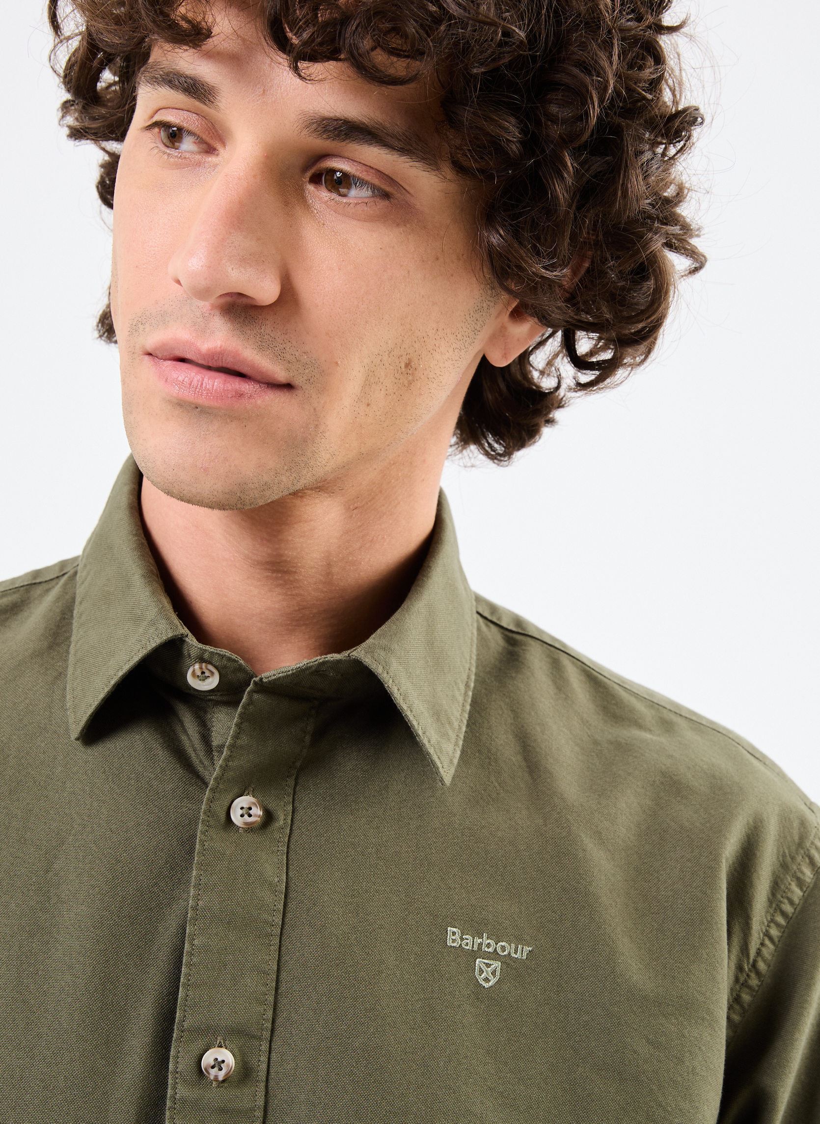 Chemises GARMENT DYED OXTOWN RELAXED FIT SHIRT homme vert Barbour Chemises GARMENT DYED OXTOWN RELAXED FIT SHIRT homme vert LIGHT SAGE