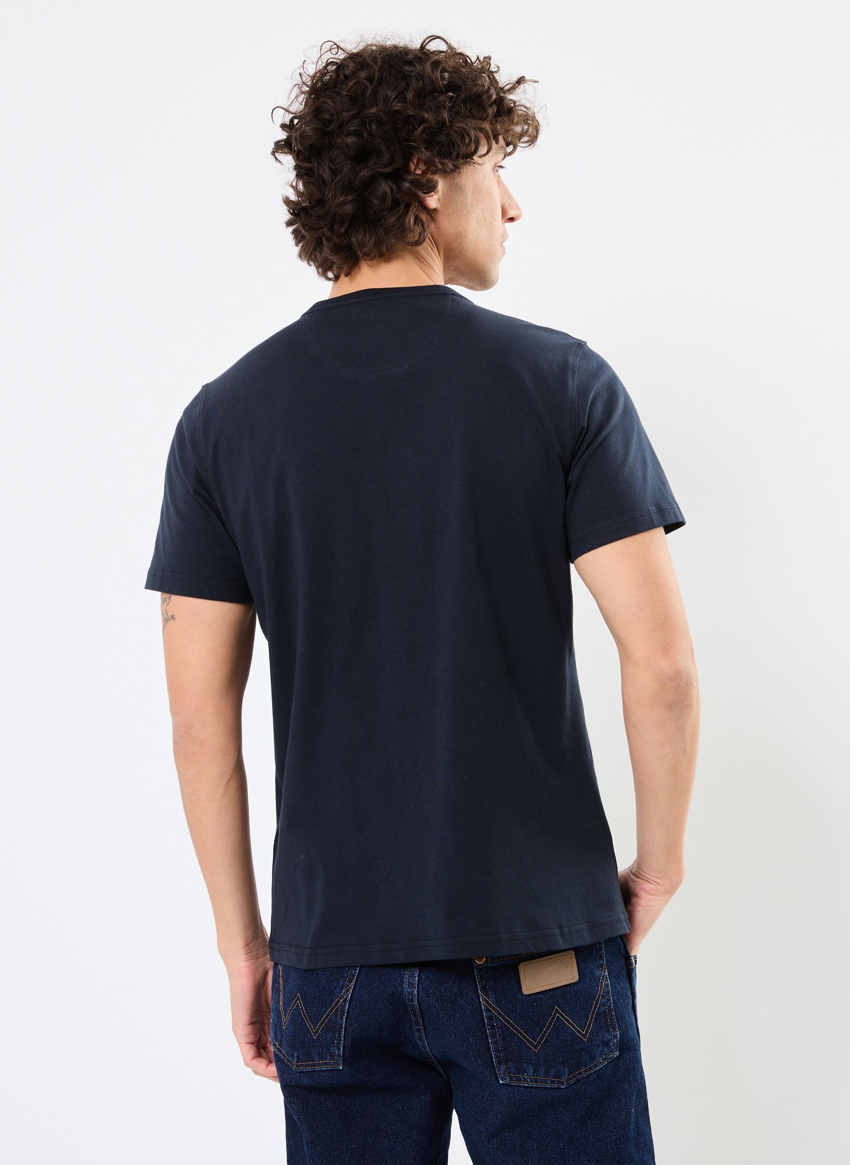 Tee-shirts manches courtes ESSENTIAL SPORTS T-SHIRT homme bleu Barbour Tee-shirts manches courtes ESSENTIAL SPORTS T-SHIRT homme bleu NAVY