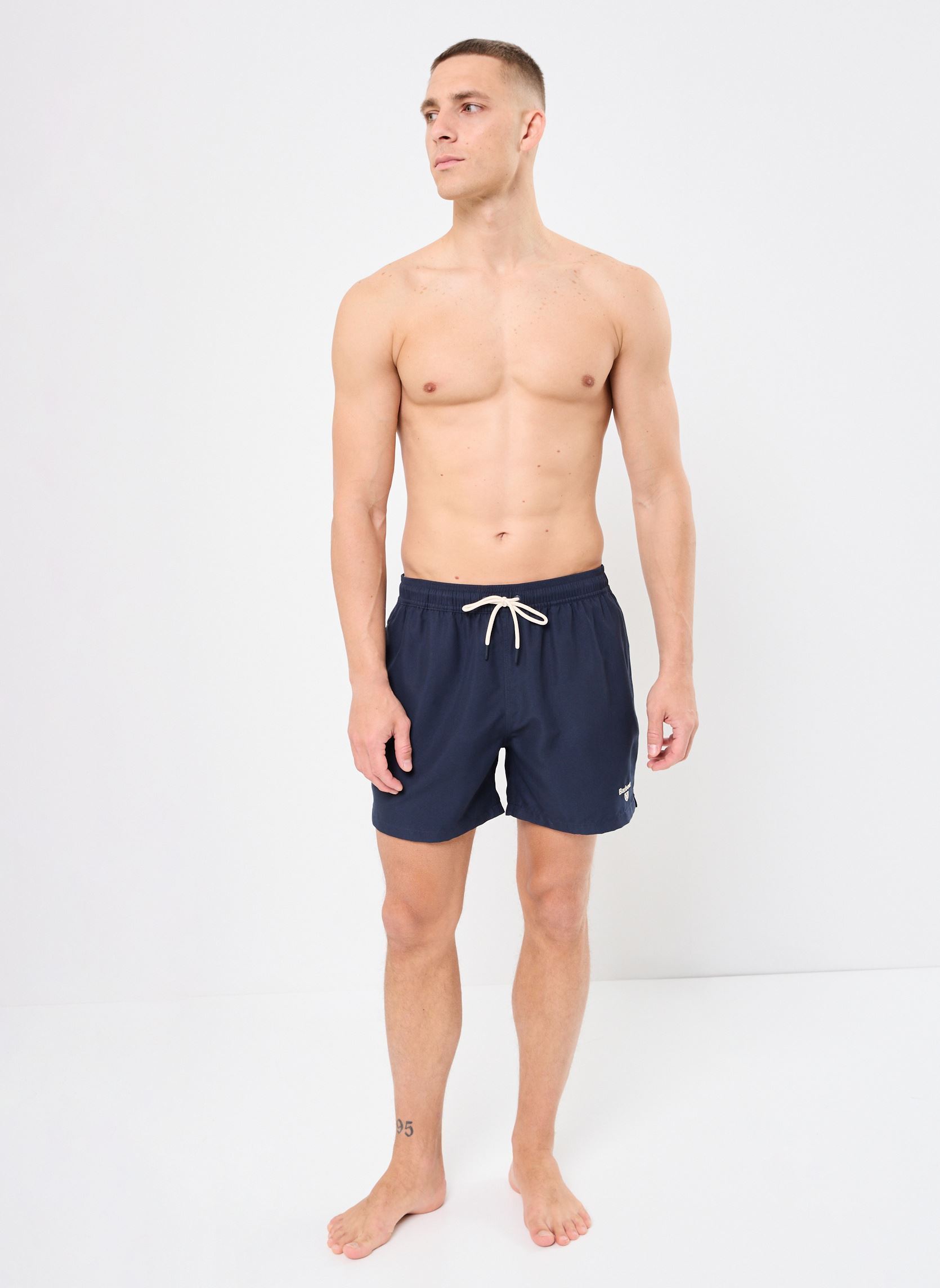 Shorts de bain STAPLE LOGO 5' SWIN SHORT homme bleu Barbour Shorts de bain STAPLE LOGO 5' SWIN SHORT homme bleu NAVY