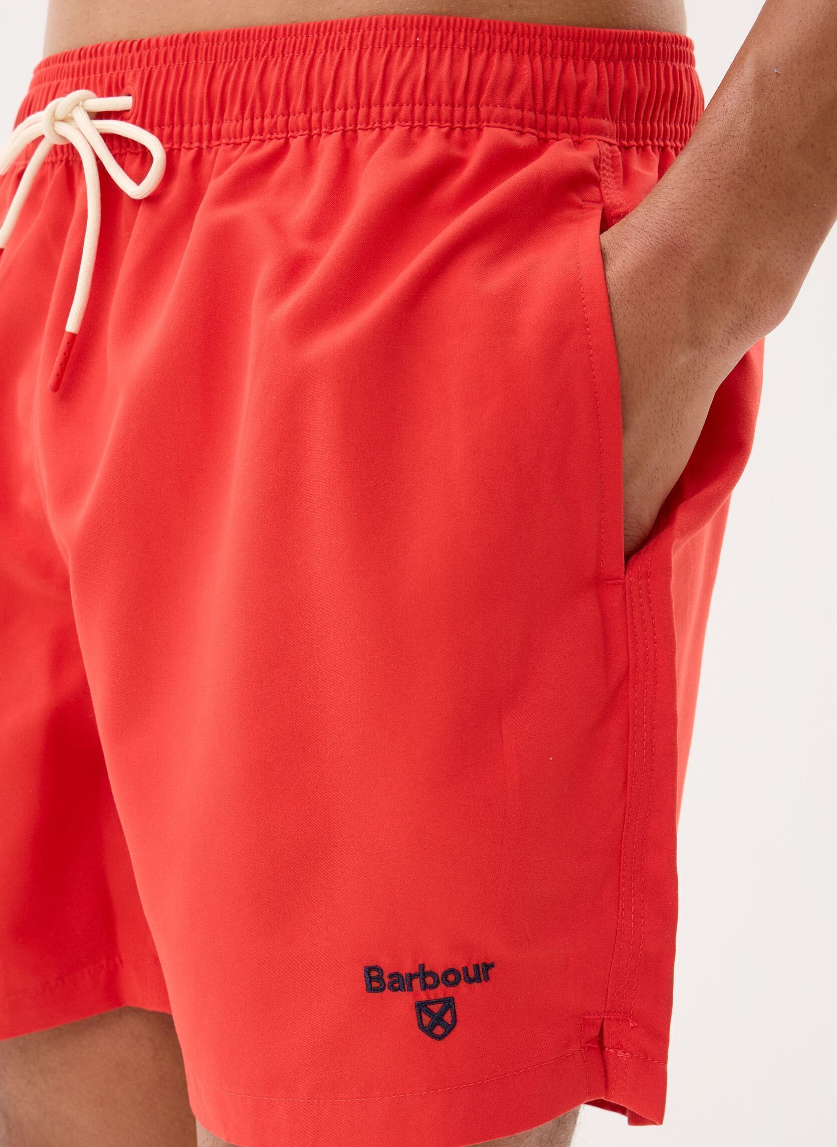 Shorts de bain STAPLE LOGO 5' SWIN SHORT homme orange Barbour Shorts de bain STAPLE LOGO 5' SWIN SHORT homme orange LAVA