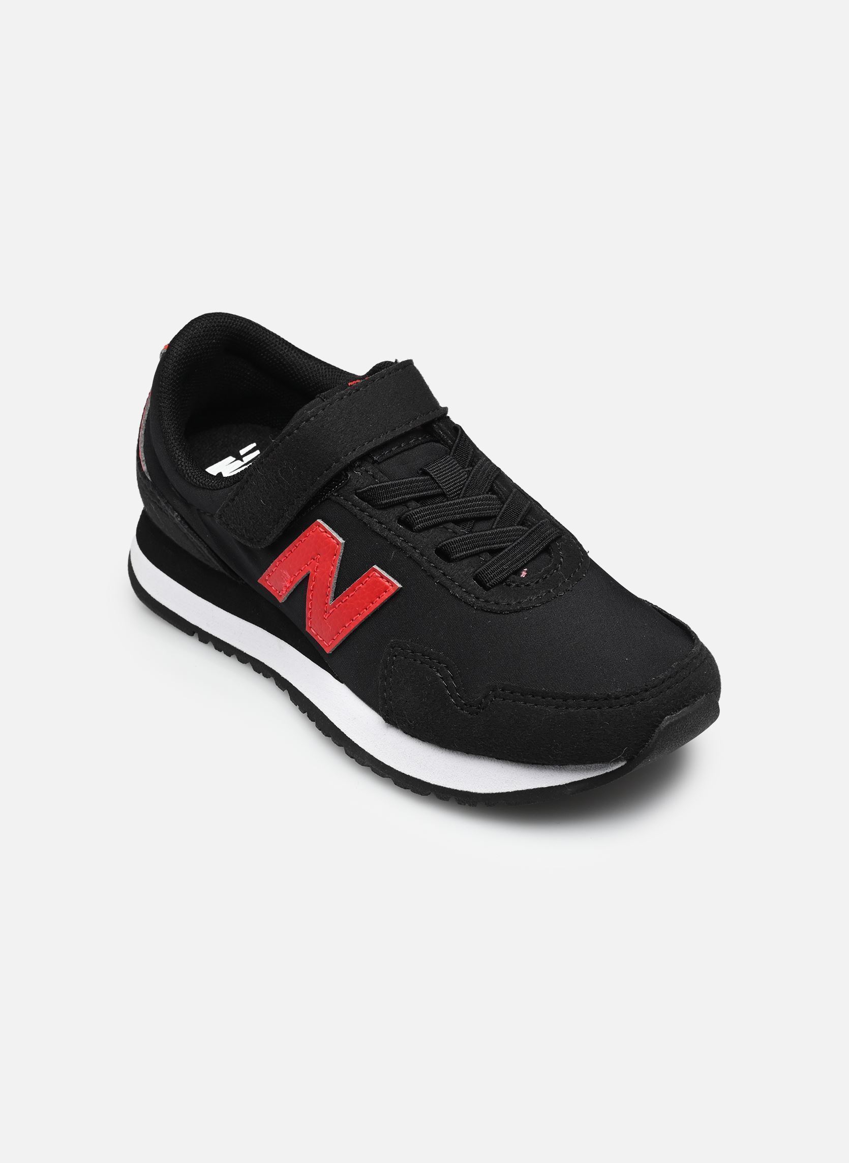 Sneakers PV323 zwart New Balance Sneakers PV323 zwart PV323AB