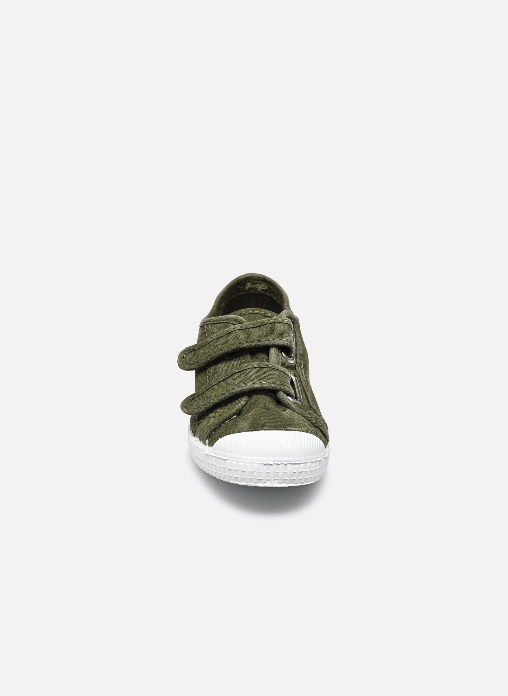 Baskets basses Bili vert Cienta Baskets basses Bili vert KAKI ENZ