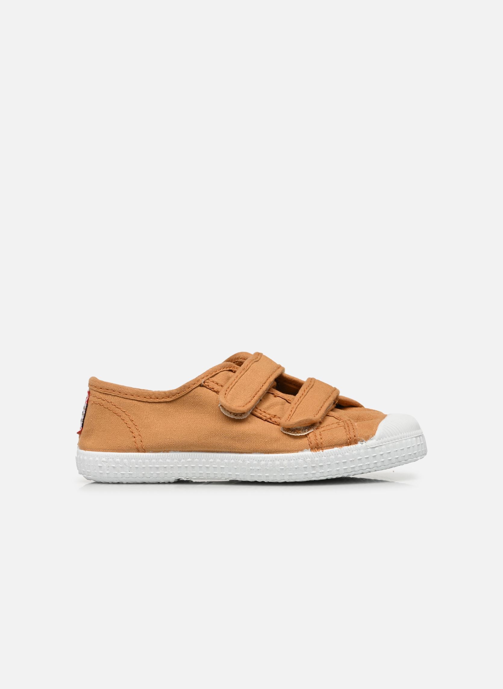 Baskets basses Bili marron Cienta Baskets basses Bili marron LINO DULCE
