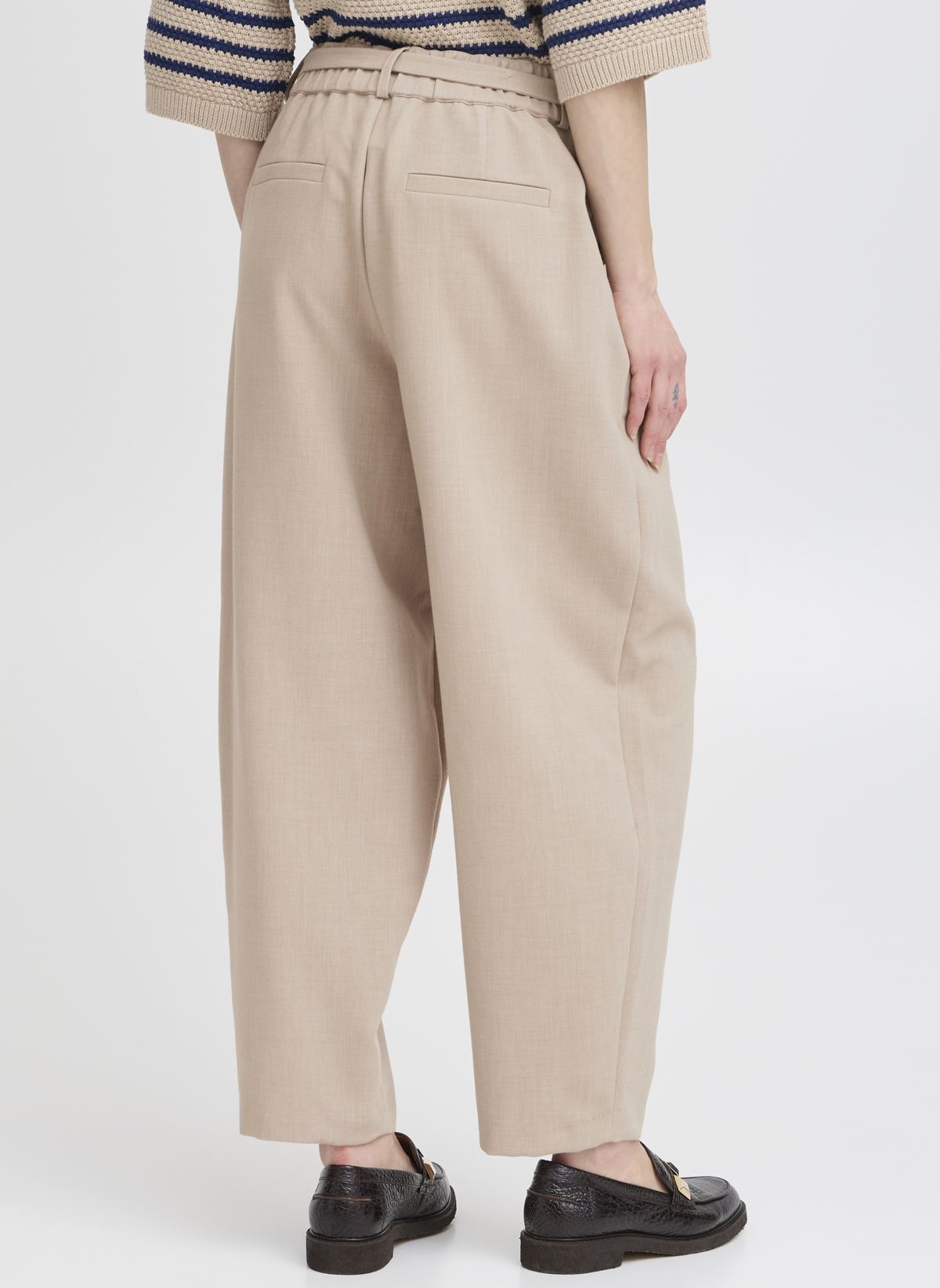 Pantalons larges BYERIKO BELT PANTS femme beige B-Young Pantalons larges BYERIKO BELT PANTS femme beige Roasted Cashew Melange