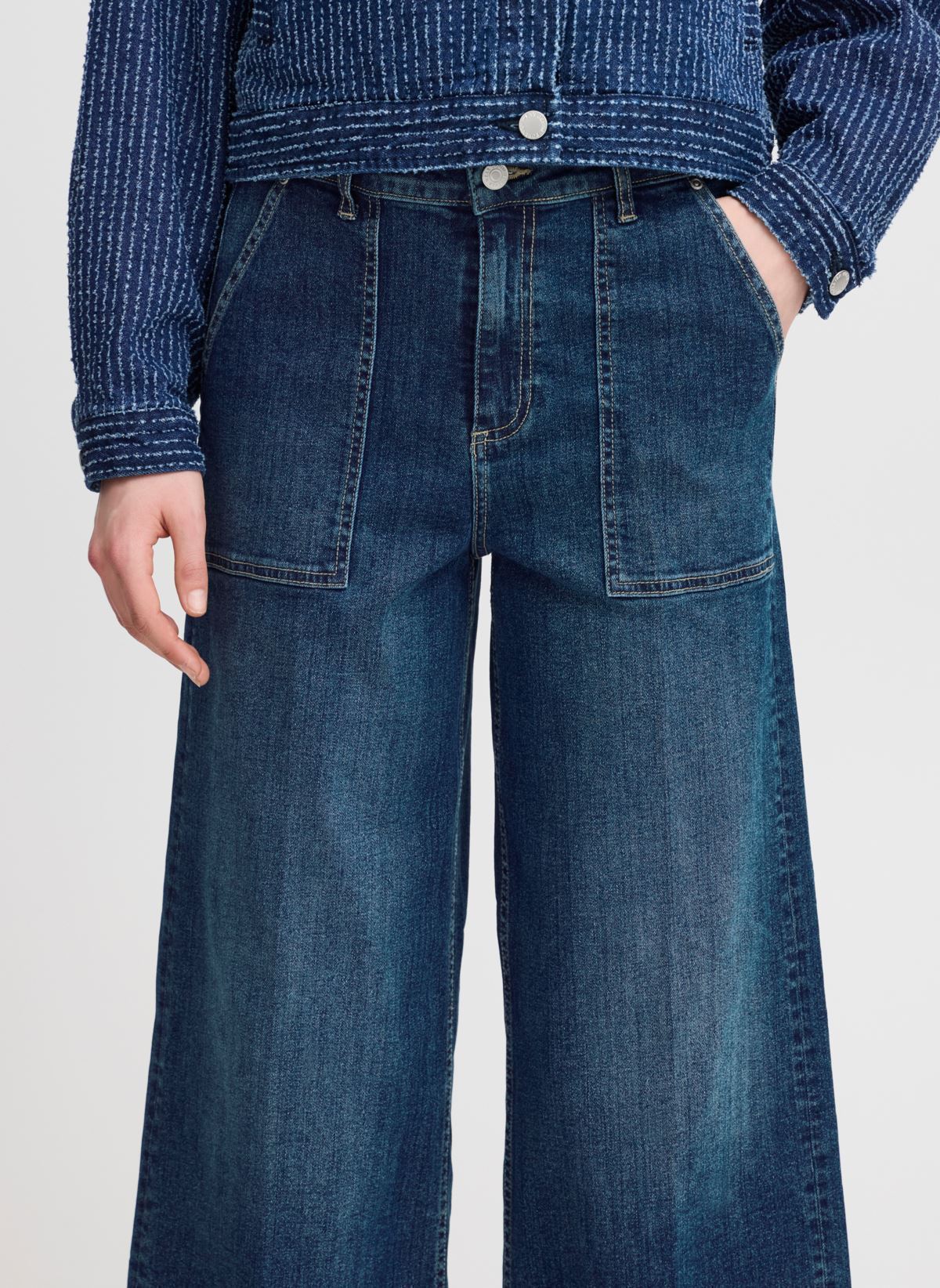 Wijde jeans / Flared Jeans BYKOMMA HW JEANS dames blauw B-Young Wijde jeans / Flared Jeans BYKOMMA HW JEANS dames blauw Mid Blue Denim