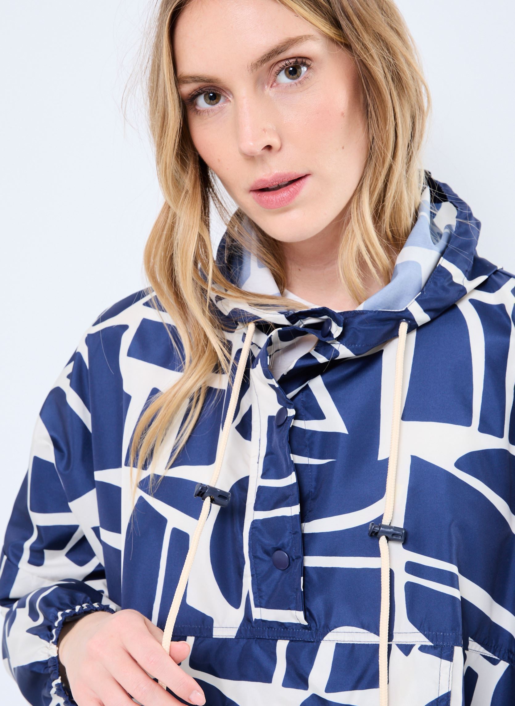 Manteaux classiques BYASKA CAPE femme bleu B-Young Manteaux classiques BYASKA CAPE femme bleu Med Blue Geo