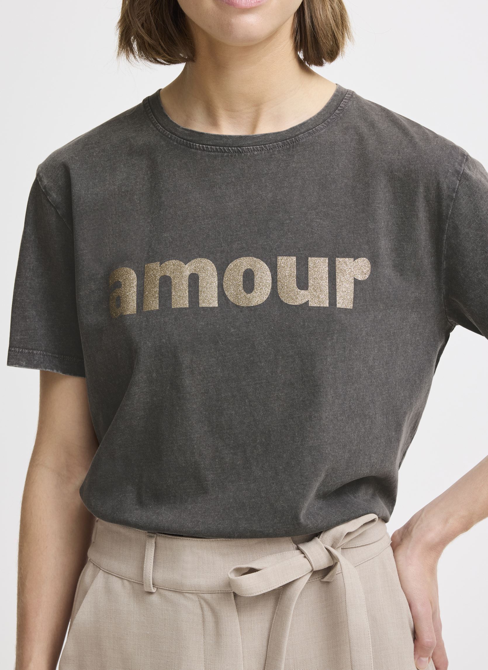 T-shirts met korte mouwen BYSOLKO TEXT TSHIRT dames bruin B-Young T-shirts met korte mouwen BYSOLKO TEXT TSHIRT dames bruin Java