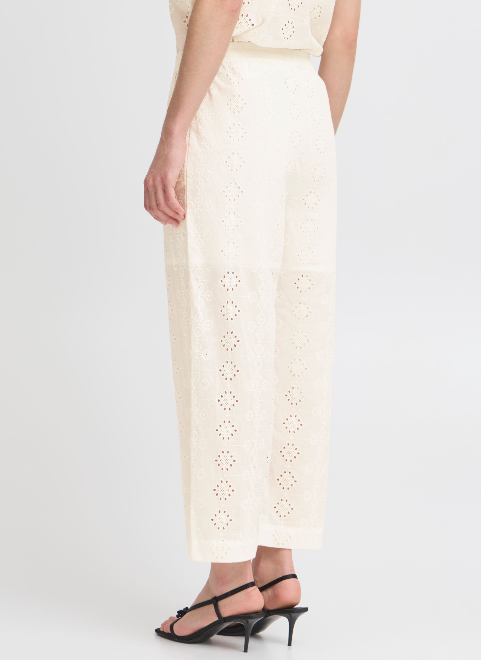 Weite Hosen BYINGENLIS PANTS - damen weiß B-Young Weite Hosen BYINGENLIS PANTS - damen weiß Marshmallow