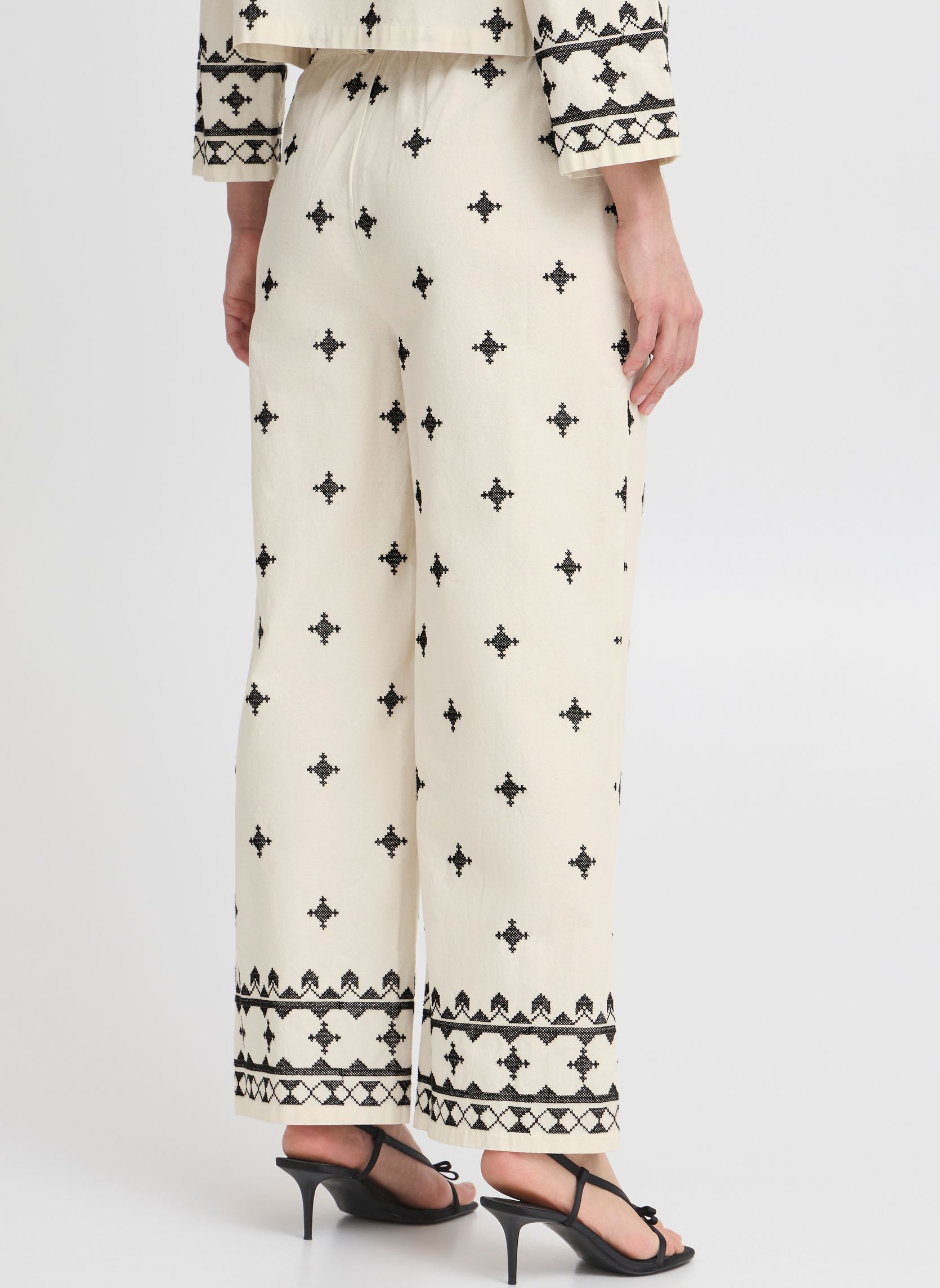 Pantalons larges BYDUNIA PANTS - femme blanc B-Young Pantalons larges BYDUNIA PANTS - femme blanc BIRCH ETHNIC MIX