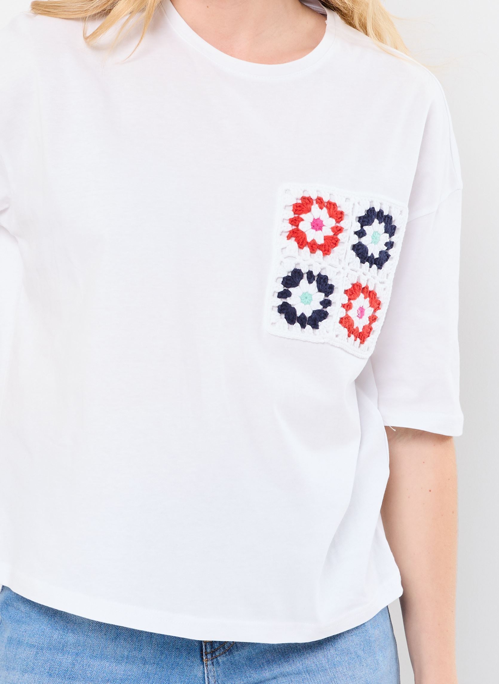 T-shirts met korte mouwen BYTITILLA TSHIRT 2 - dames wit B-Young T-shirts met korte mouwen BYTITILLA TSHIRT 2 - dames wit Flame Scarrlet Mix