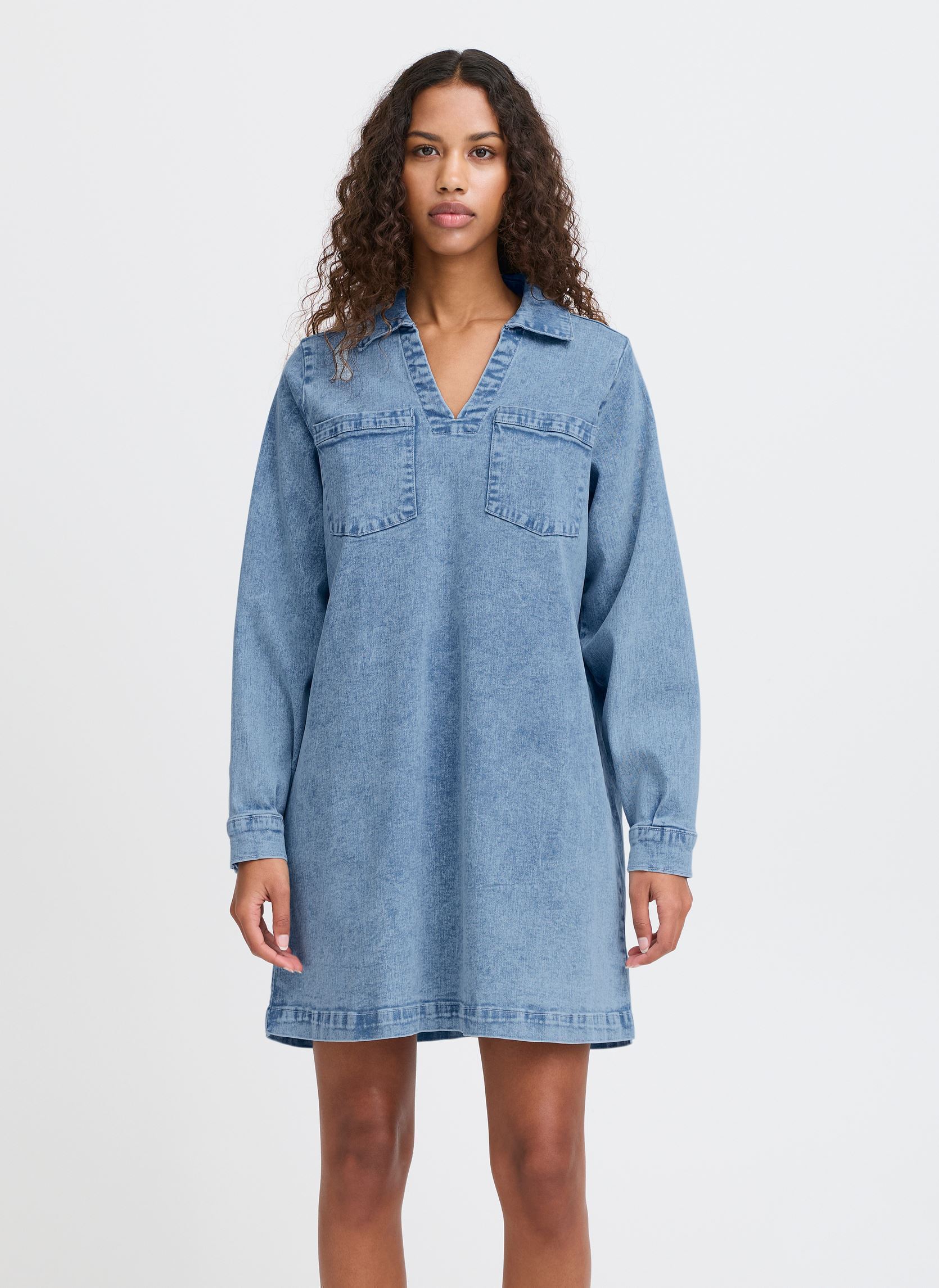 Kleider IHBONNIES DR damen blau Ichi Kleider IHBONNIES DR damen blau Light blue washed