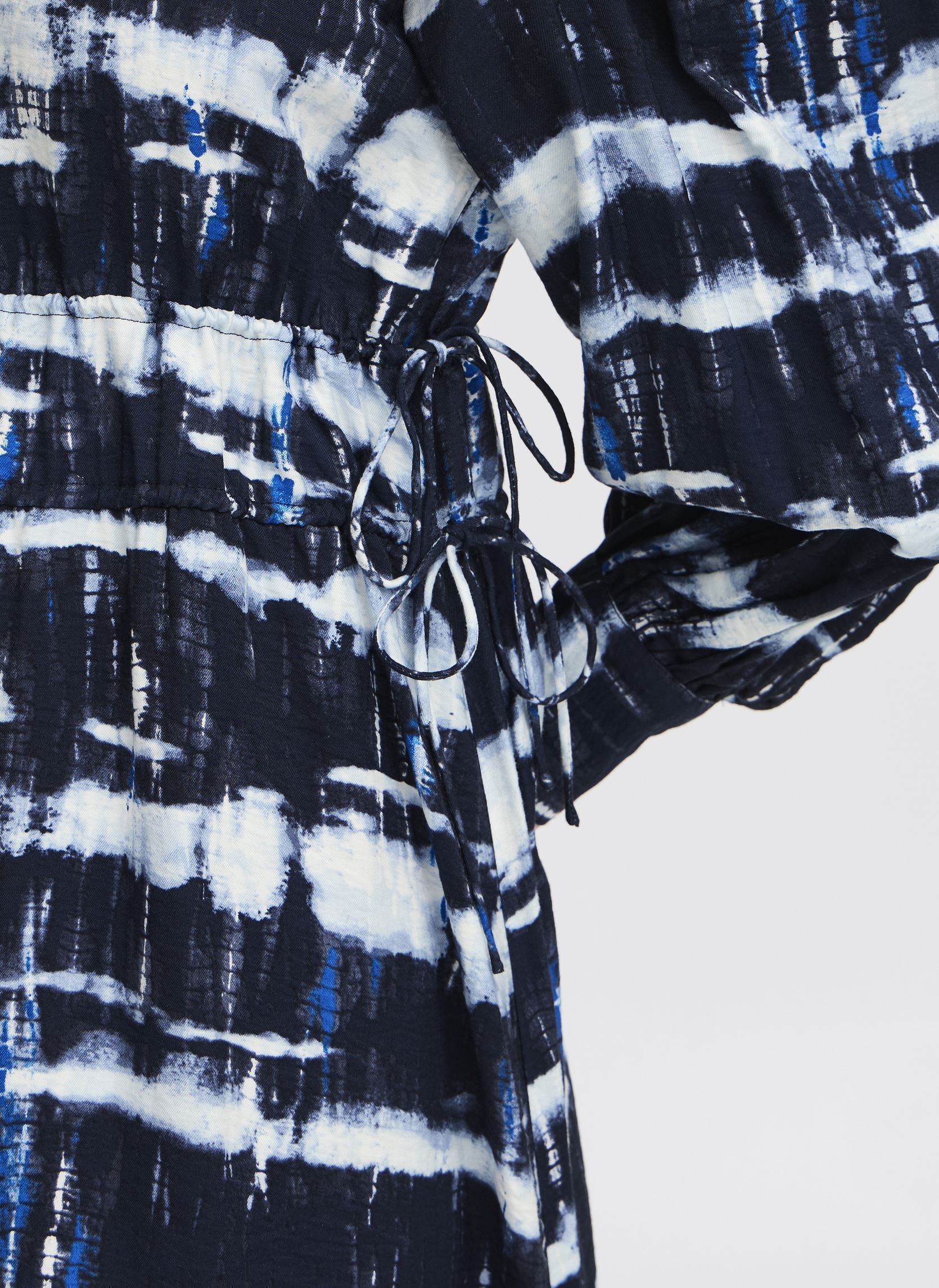 Robes longues IHVARIEL DR femme bleu Ichi Robes longues IHVARIEL DR femme bleu Blue Fossil Ikat aop