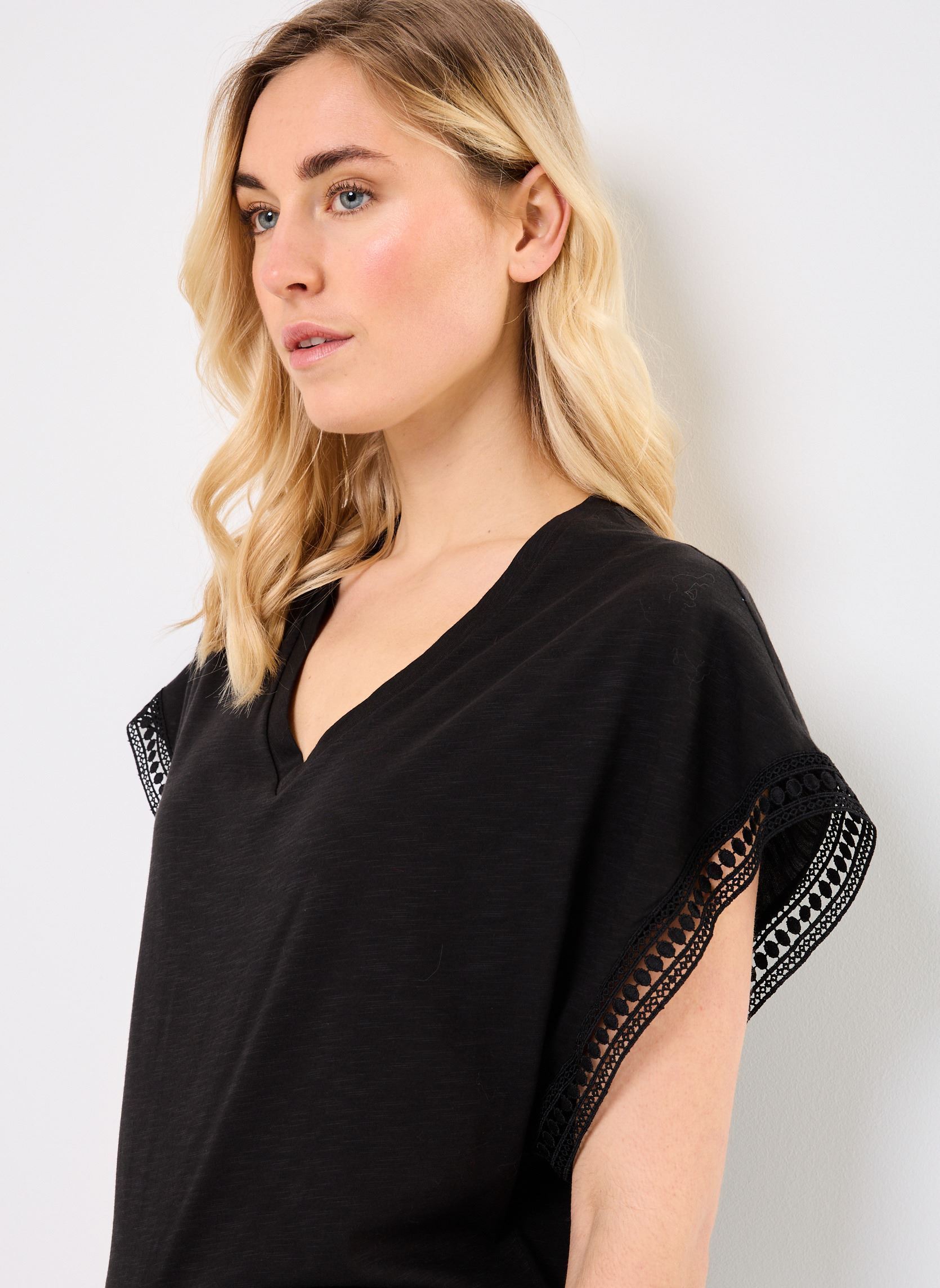 Tee-shirts manches courtes IHOLYA SS4 femme noir Ichi Tee-shirts manches courtes IHOLYA SS4 femme noir Black