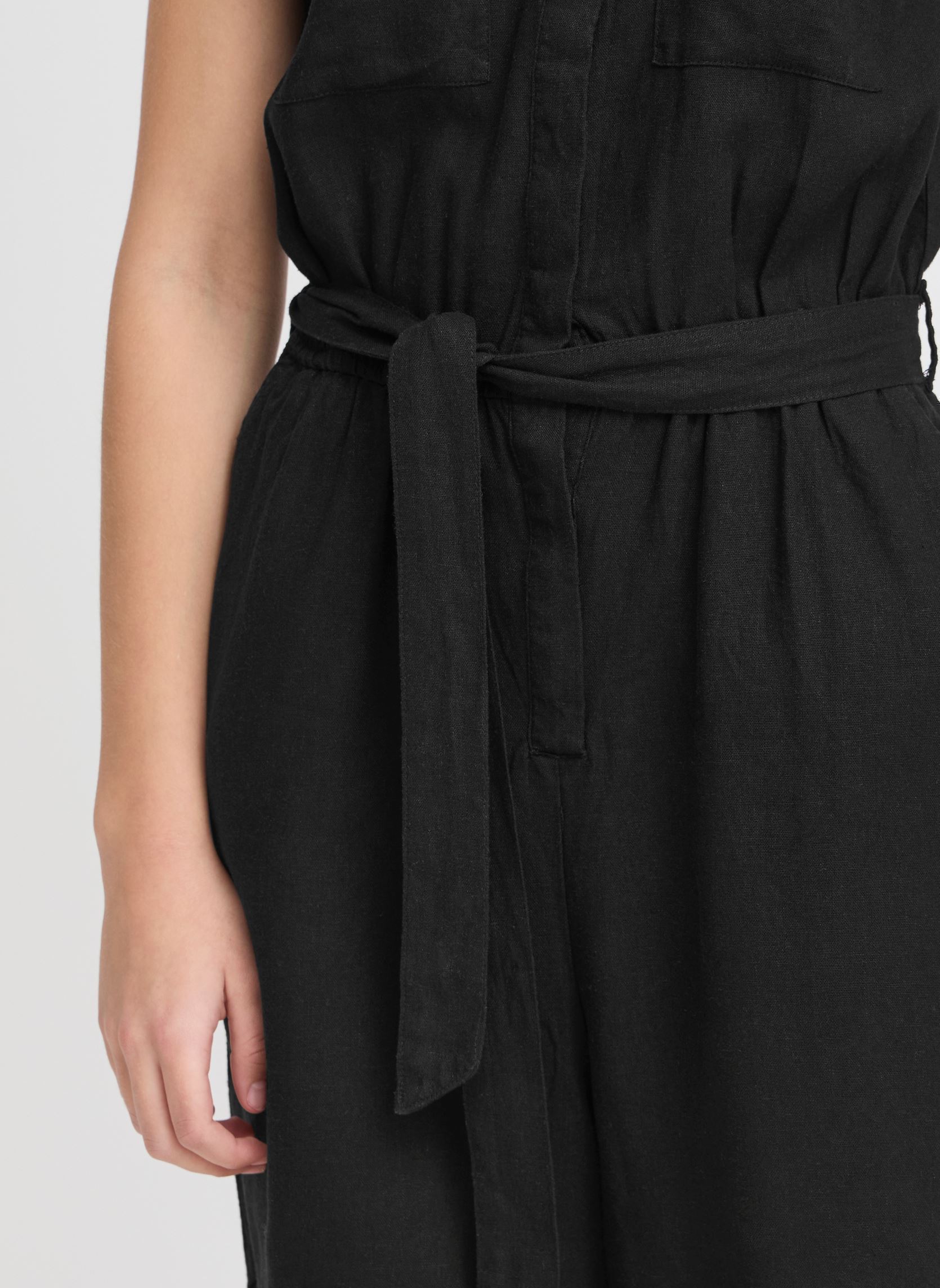 Kurze Jumpsuits IHLINNO JS damen schwarz Ichi Kurze Jumpsuits IHLINNO JS damen schwarz Black