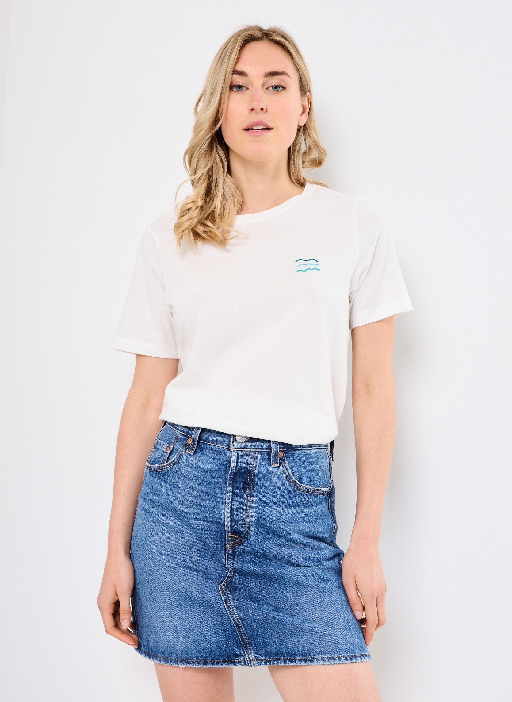 Tee-shirts manches courtes BYSOBBE EMB TSHIRT 2 - femme blanc B-Young Tee-shirts manches courtes BYSOBBE EMB TSHIRT 2 - femme blanc MARSHMALLOW