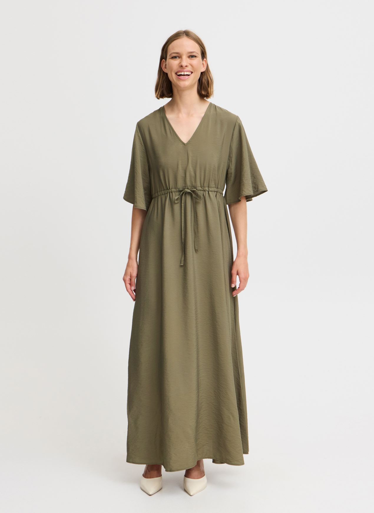 Robes longues BYMMHAILEY VNECK MAXI DRESS - femme vert B-Young Robes longues BYMMHAILEY VNECK MAXI DRESS - femme vert Kalamata