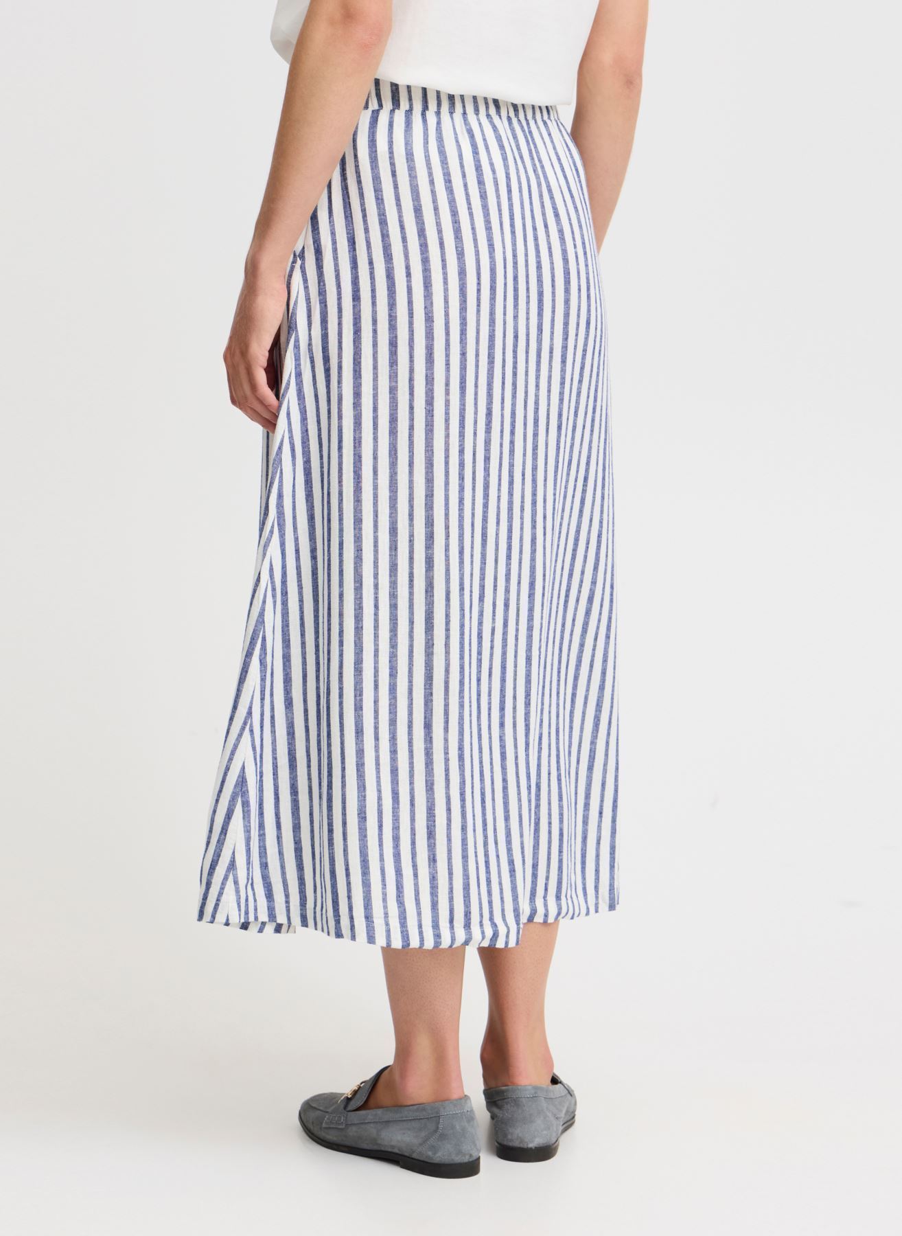 Jupes longues BYFALAKKA BUTTON SKIRT - femme blanc B-Young Jupes longues BYFALAKKA BUTTON SKIRT - femme blanc Marshmallow Stripe Mix