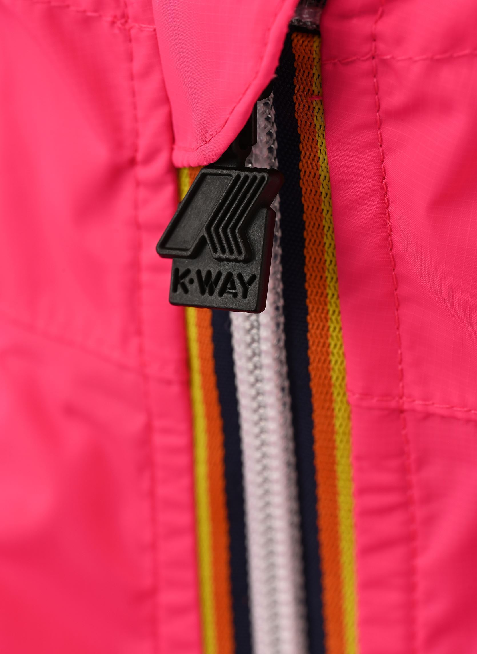 Vestes imperméables et coupe-vents P. LE VRAI 4.0 CLAUDE rose K-Way Vestes imperméables et coupe-vents P. LE VRAI 4.0 CLAUDE rose PINK INTENSE