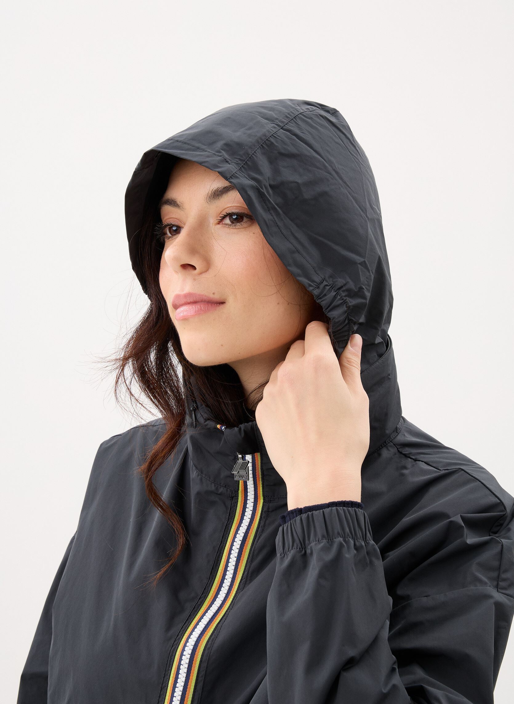 Regenjassen AUBETTE MEMORY TOUCH dames zwart K-Way Regenjassen AUBETTE MEMORY TOUCH dames zwart BLACK PURE