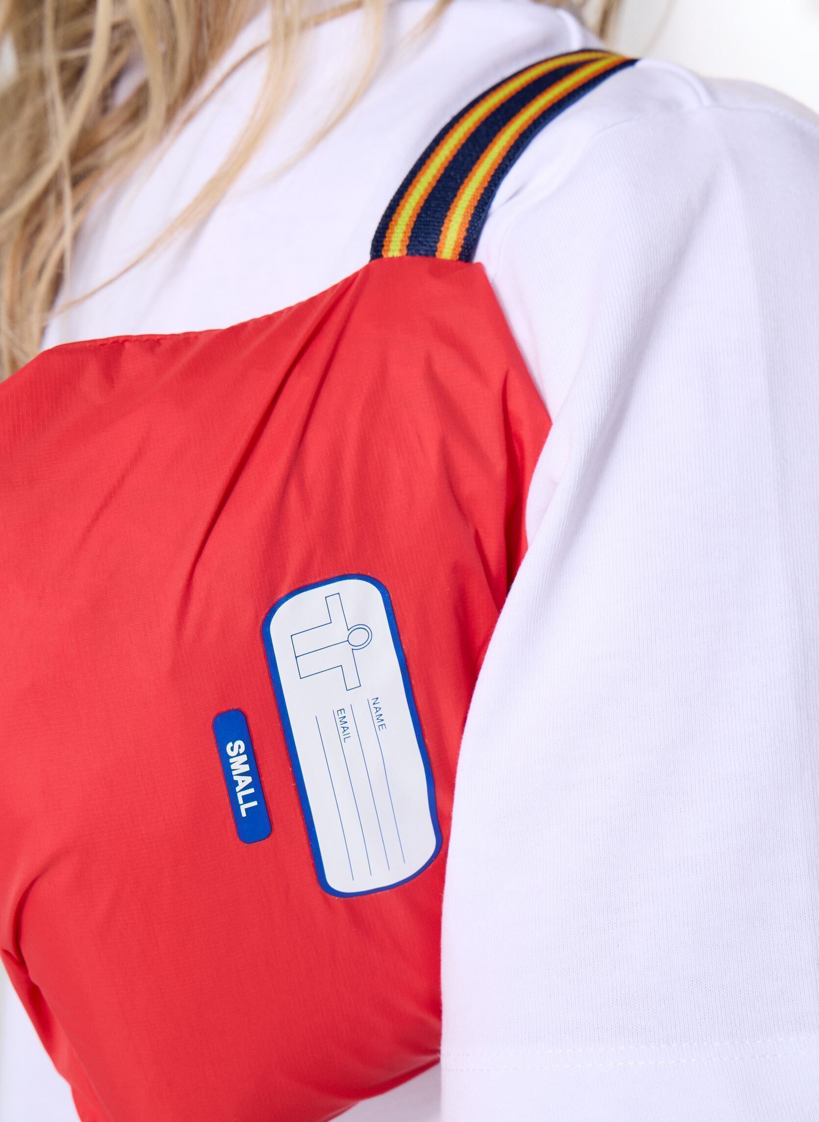 Vestes imperméable LE VRAI 4.0 CLAUDE - Unisexe rouge K-Way Vestes imperméable LE VRAI 4.0 CLAUDE - Unisexe rouge RED