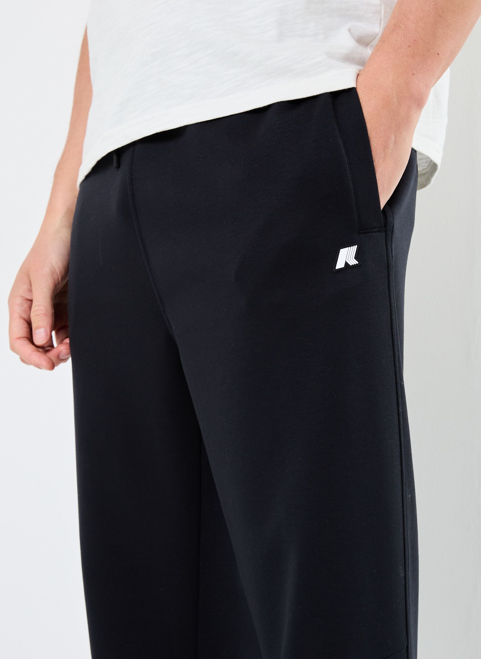 Joggingbroeken MICKA LIGHT SPACER heren zwart K-Way Joggingbroeken MICKA LIGHT SPACER heren zwart BLACK PURE