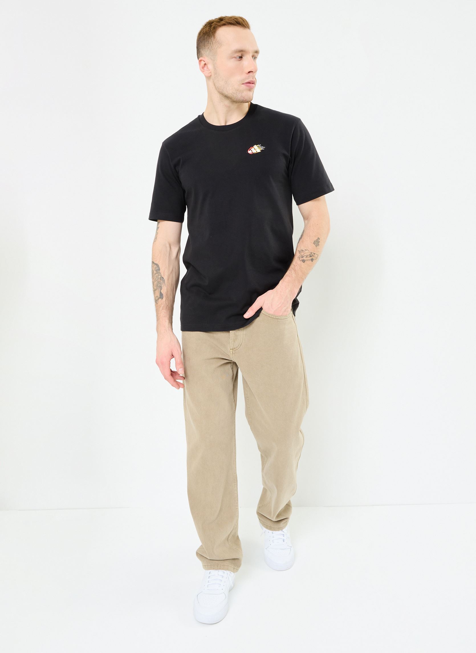 T-shirt a maniche corte M L M EMB TEE uomo nero adidas sportswear T-shirt a maniche corte M L M EMB TEE uomo nero BLACK