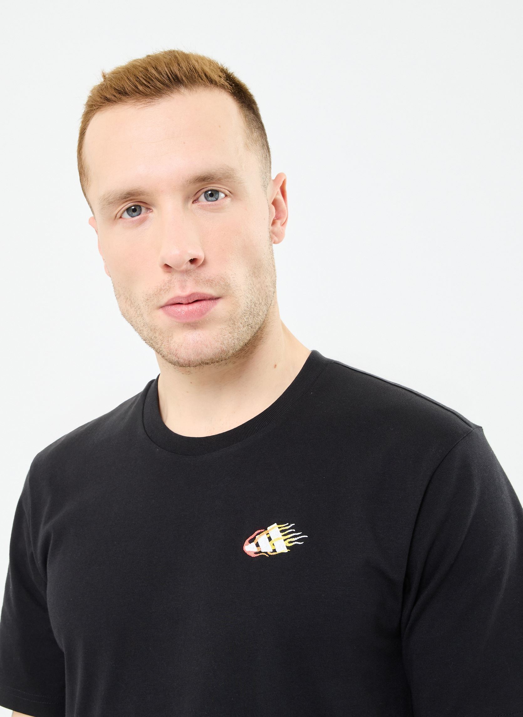 T-shirt a maniche corte M L M EMB TEE uomo nero adidas sportswear T-shirt a maniche corte M L M EMB TEE uomo nero BLACK