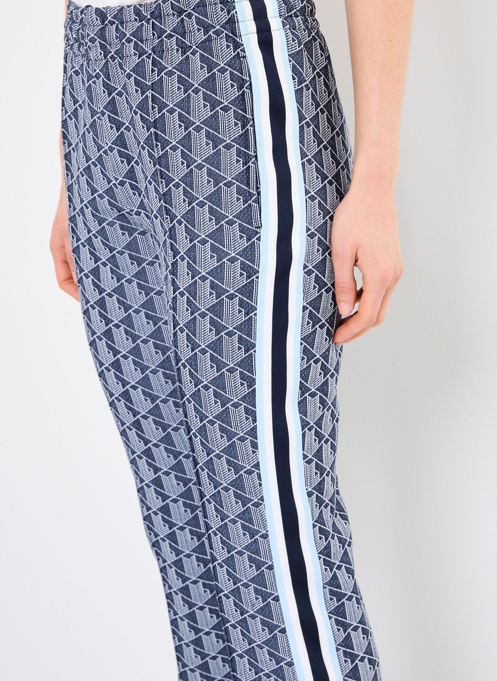 Pantaloni da jogging Pantalon Lacoste XF9313 donna blu Lacoste Pantaloni da jogging Pantalon Lacoste XF9313 donna blu MARINE/BLANC