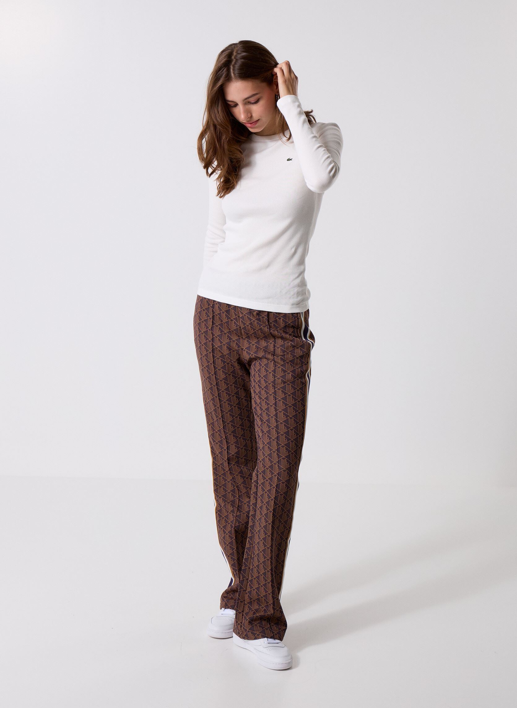 Pantaloni da jogging Pantalon Lacoste XF9313 donna marrone Lacoste Pantaloni da jogging Pantalon Lacoste XF9313 donna marrone VELOURS/DATTE