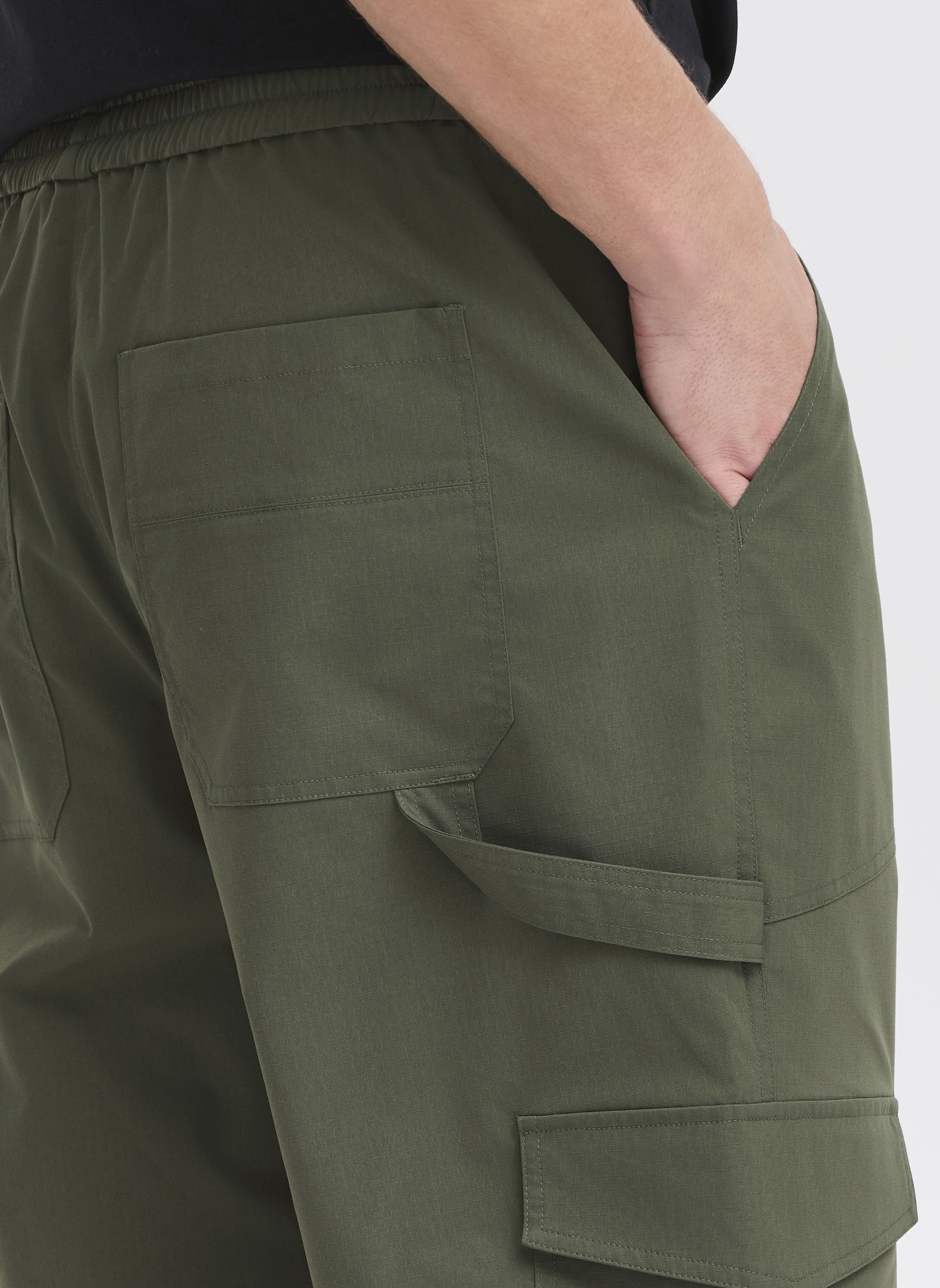 Pantalons larges JCMFIGO POCKET PANTS homme vert The Jogg Concept Pantalons larges JCMFIGO POCKET PANTS homme vert THYME