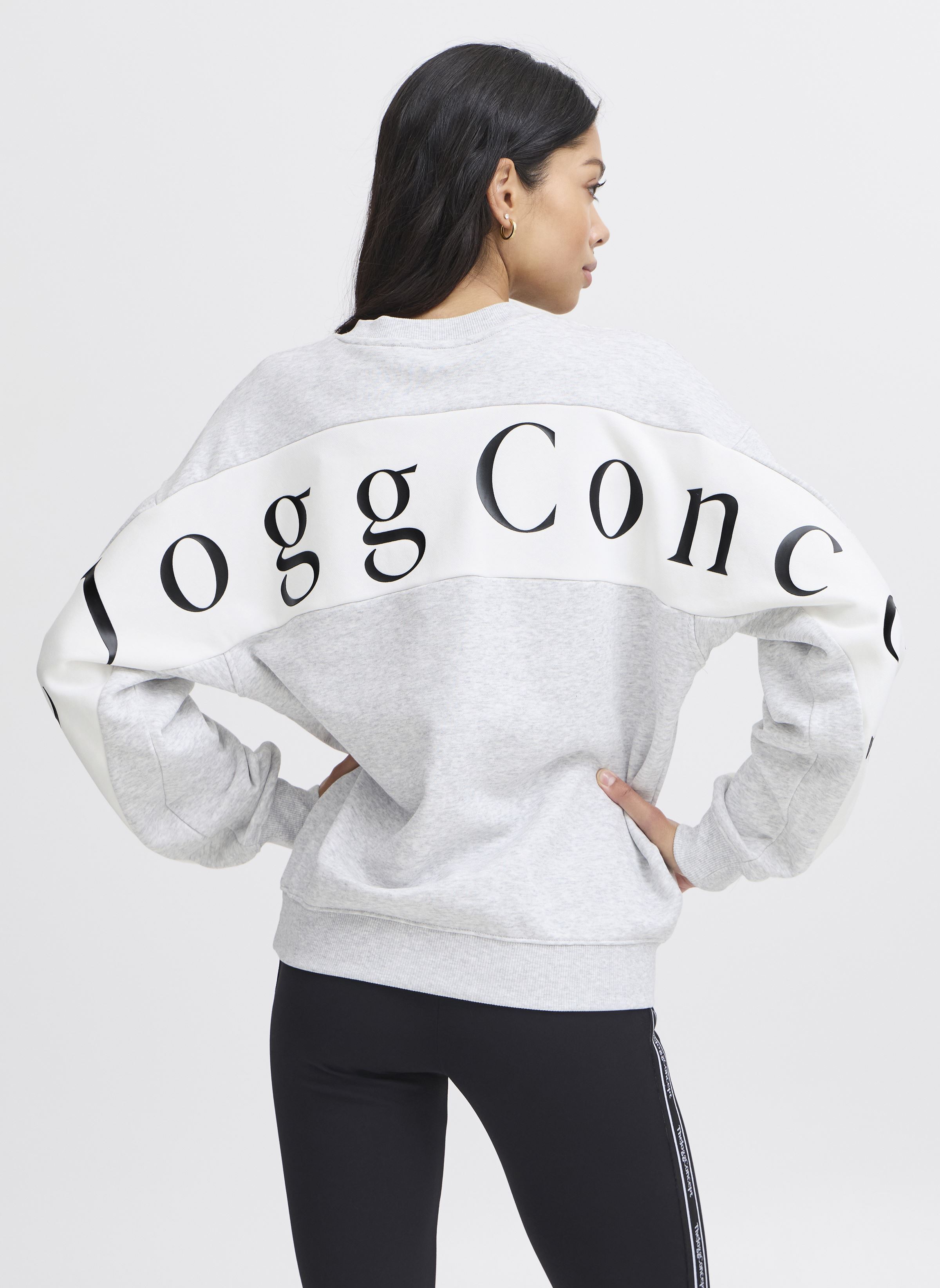 Sweatshirts JCSAJA LOGO SWEATSHIRT femme gris The Jogg Concept Sweatshirts JCSAJA LOGO SWEATSHIRT femme gris LIGTH GREY MELANGE MIX