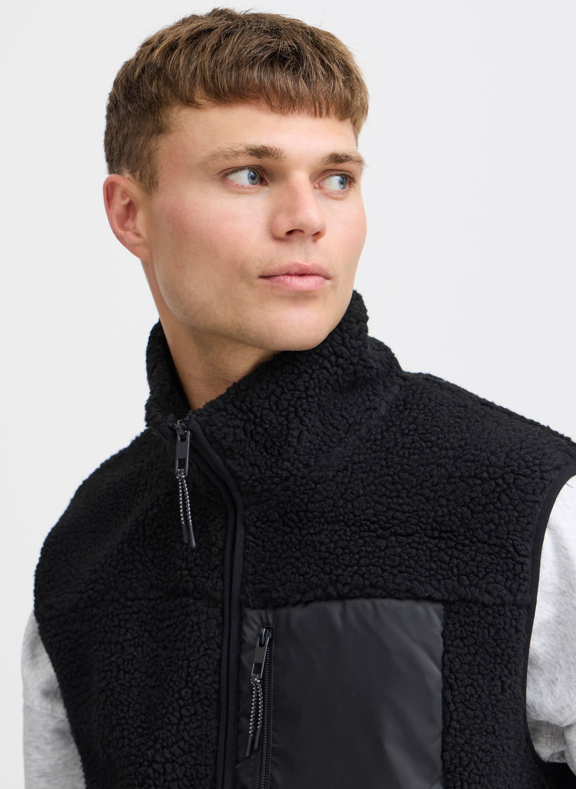 Fleece-Jacken JCMBERRI WAISTCOAT 4 herren schwarz The Jogg Concept Fleece-Jacken JCMBERRI WAISTCOAT 4 herren schwarz BLACK