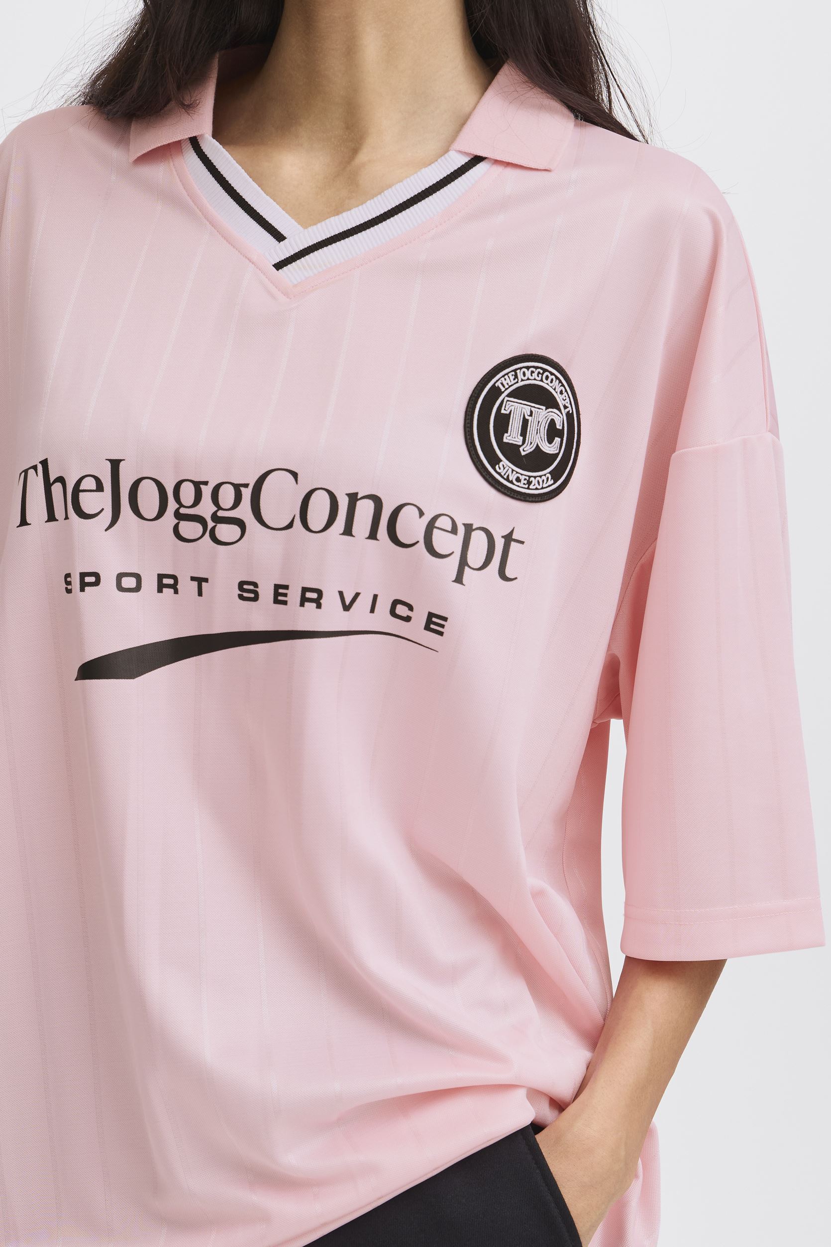 Tee-shirts manches courtes JCHANAN V TSHIRT femme rose The Jogg Concept Tee-shirts manches courtes JCHANAN V TSHIRT femme rose ALMOND BLOSSOM