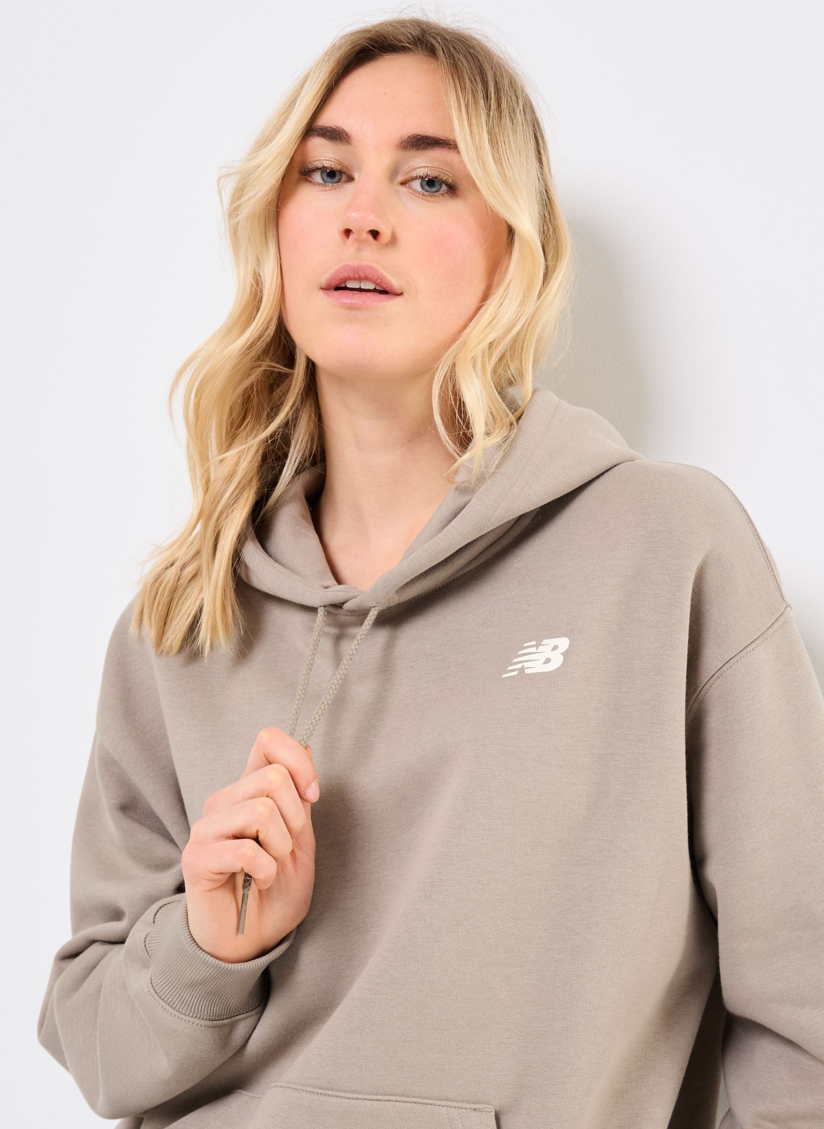 Kapuzenpullover Athletics Club OH Hoodie damen beige New Balance Kapuzenpullover Athletics Club OH Hoodie damen beige Dockside