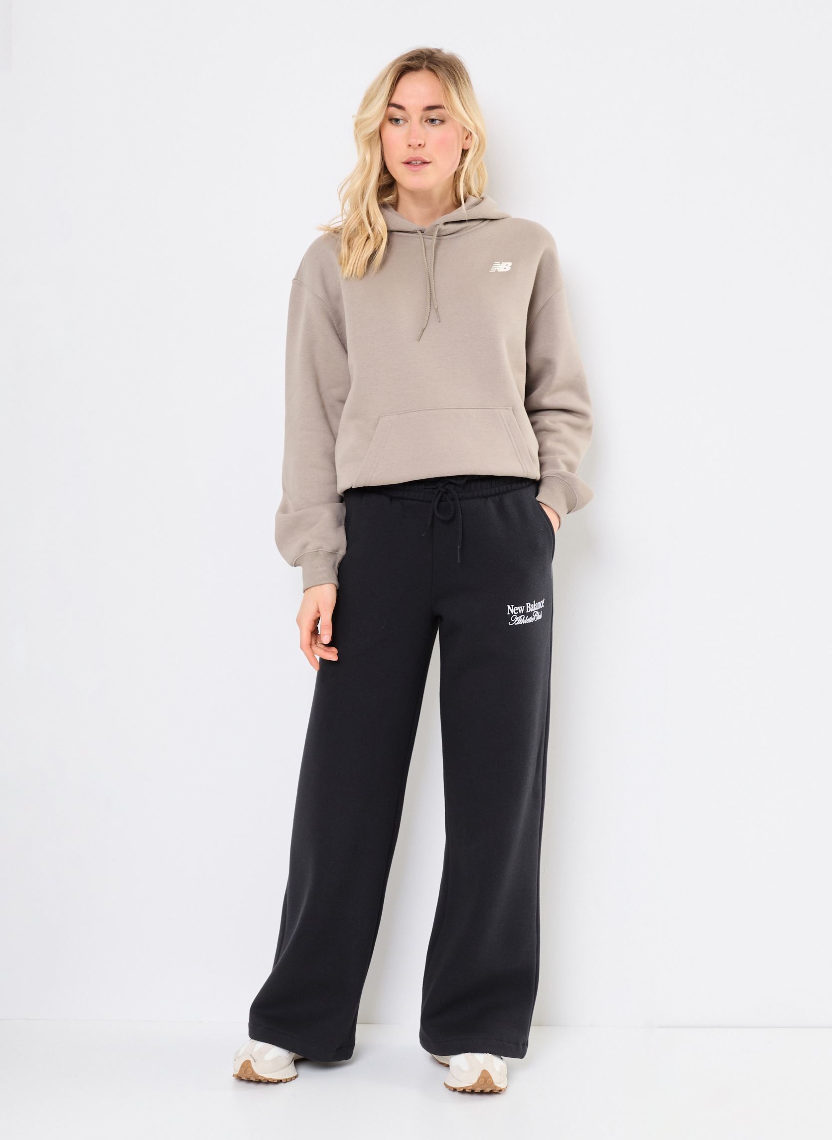 Trainingsbroeken Wide Leg Jogger dames zwart New Balance Trainingsbroeken Wide Leg Jogger dames zwart BLACK