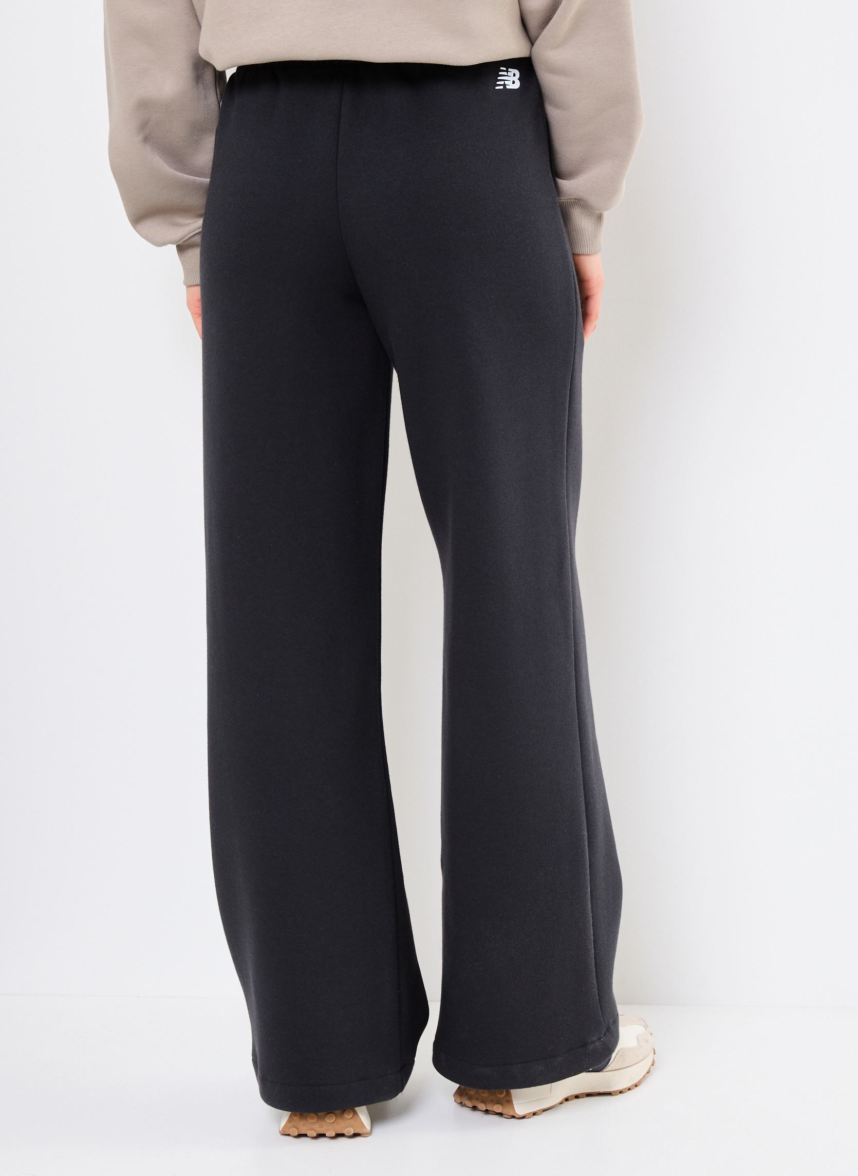 Trainingsbroeken Wide Leg Jogger dames zwart New Balance Trainingsbroeken Wide Leg Jogger dames zwart BLACK