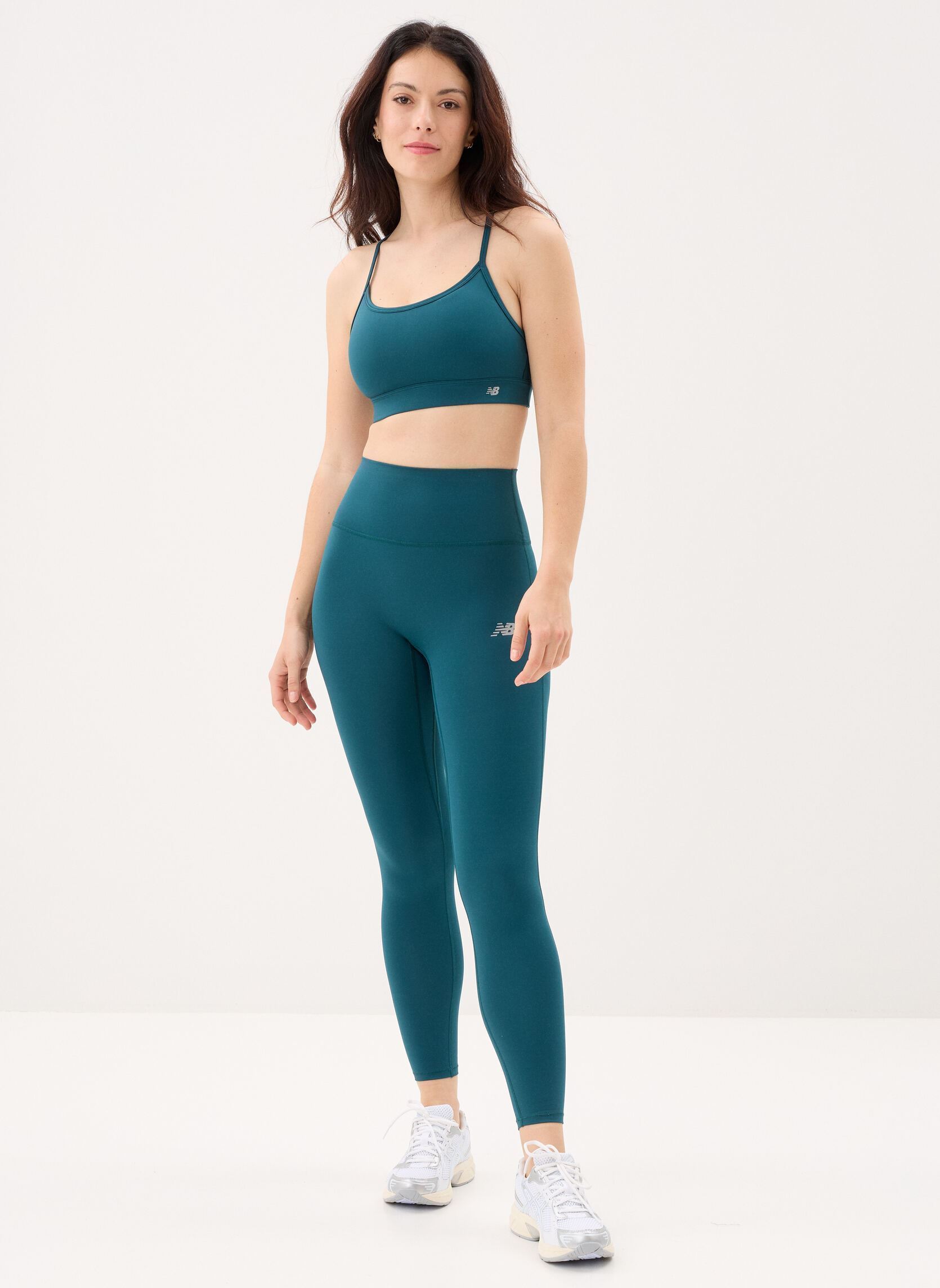 Sportbeha's NB Essential Yoga Bra dames groen New Balance Sportbeha's NB Essential Yoga Bra dames groen Medusa Green