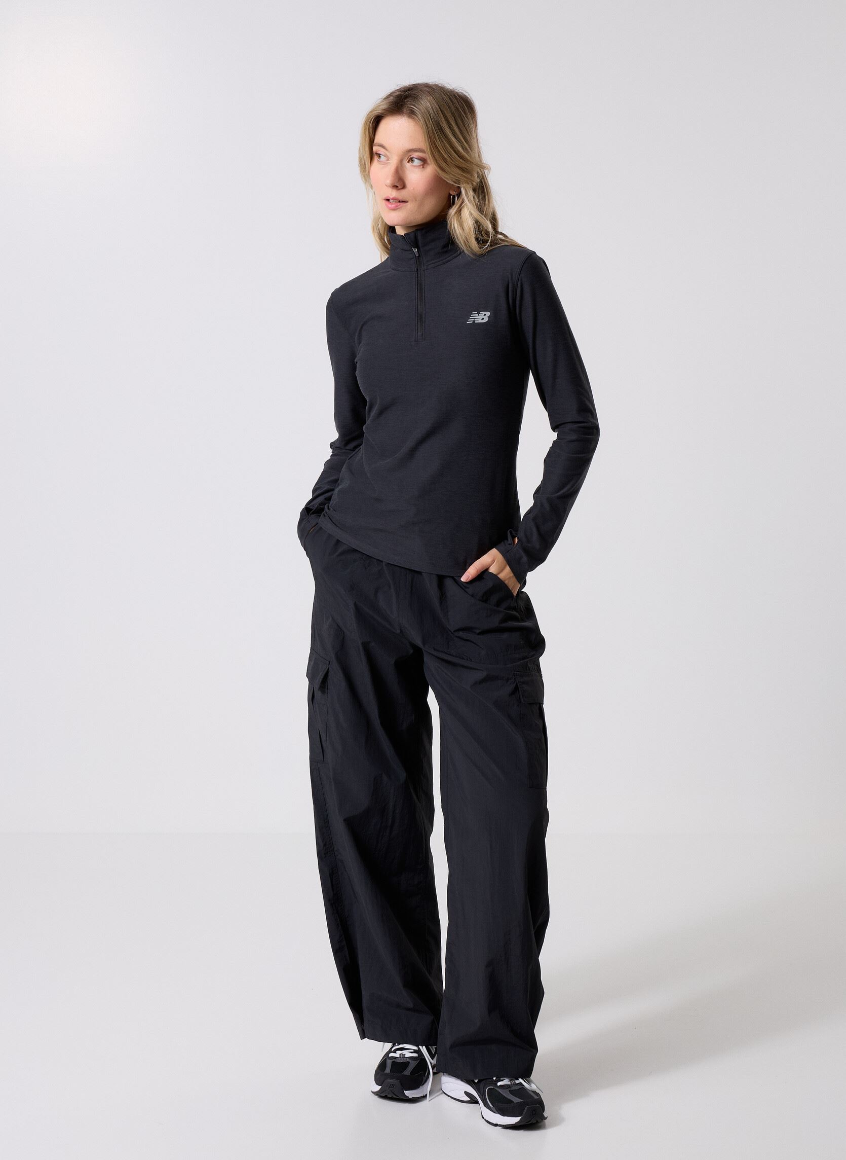 Langarm-T-Shirts Sport Essentials Space Dye Quarter Zip damen schwarz New Balance Langarm-T-Shirts Sport Essentials Space Dye Quarter Zip damen schwarz BLACK HEATHER
