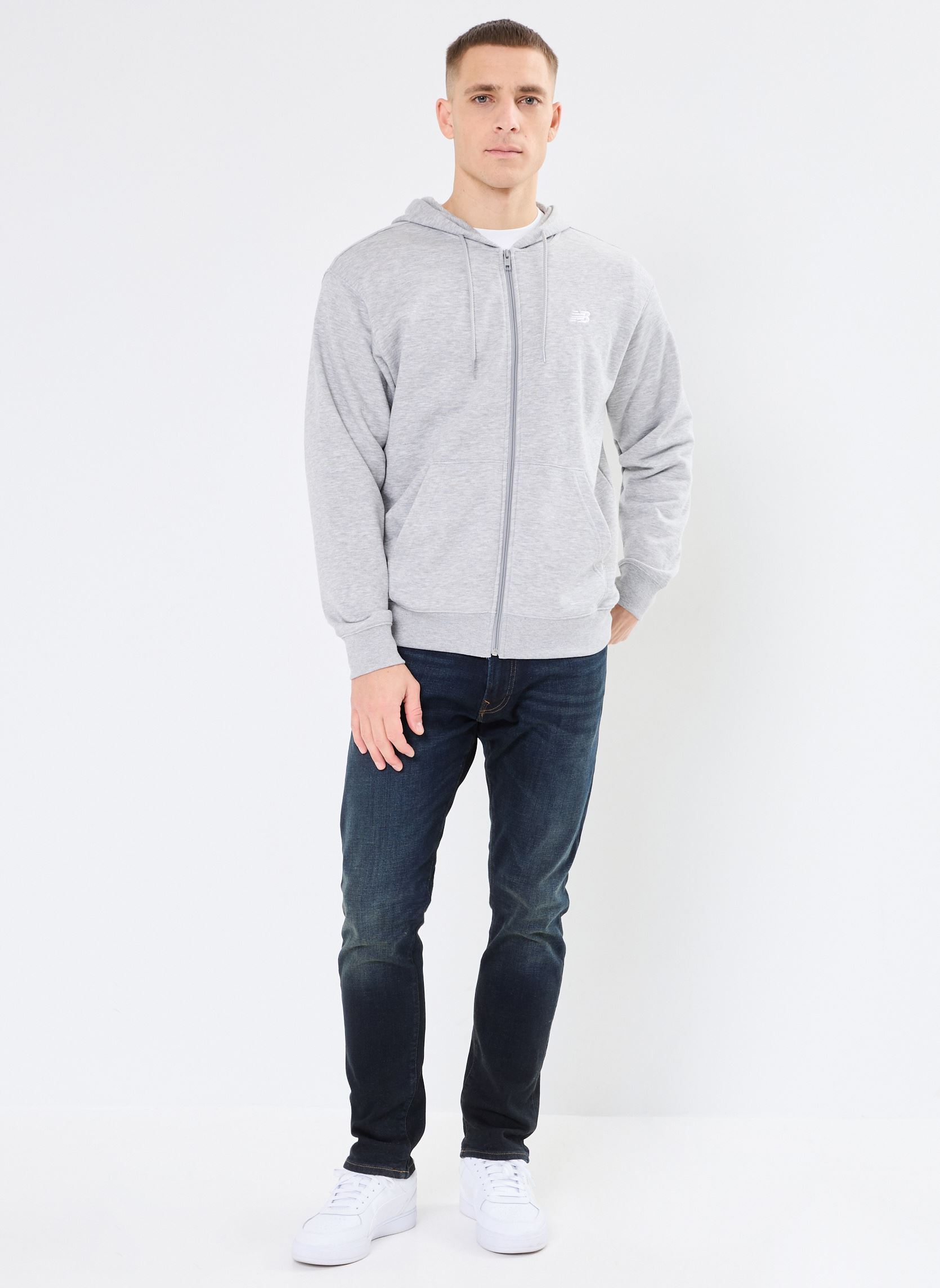 Sweats zippés Sport Essentials Logo French Terry Full homme gris New Balance Sweats zippés Sport Essentials Logo French Terry Full homme gris ATHLETIC GREY