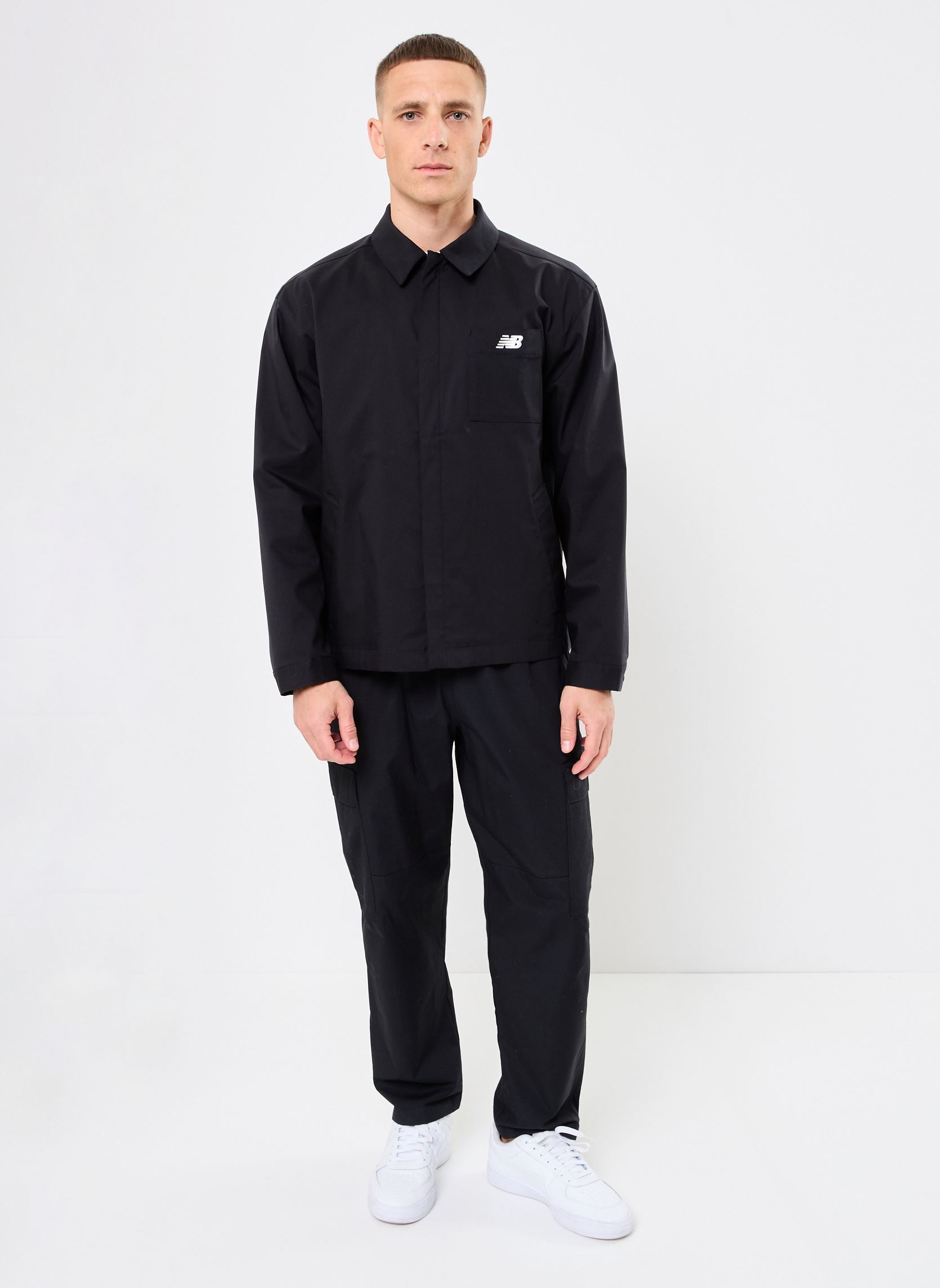Blousons Coaches Twill Jacket homme noir New Balance Blousons Coaches Twill Jacket homme noir BLACK