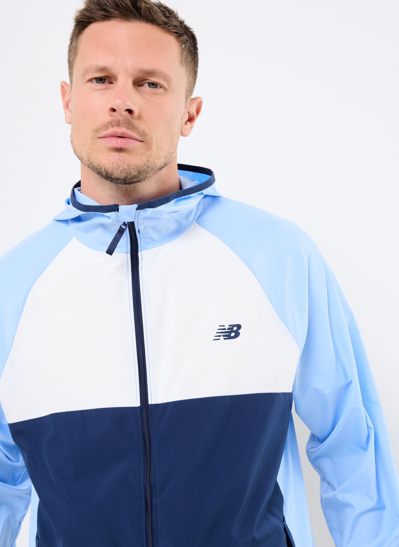 Bomberjacken Athletics Packable Jacket herren blau New Balance Bomberjacken Athletics Packable Jacket herren blau ELECTRIC SKY